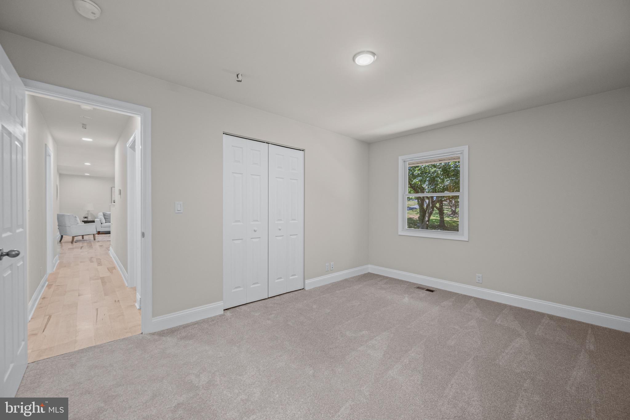 MAPLECREST - Residential