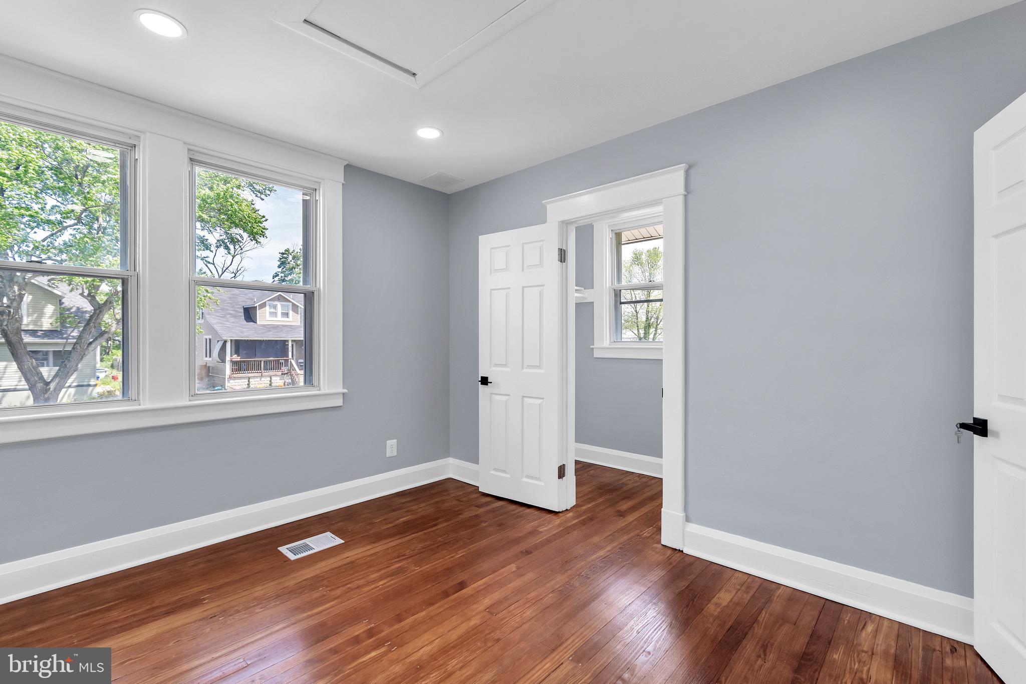 WILSON HEIGHTS - Residential Lease