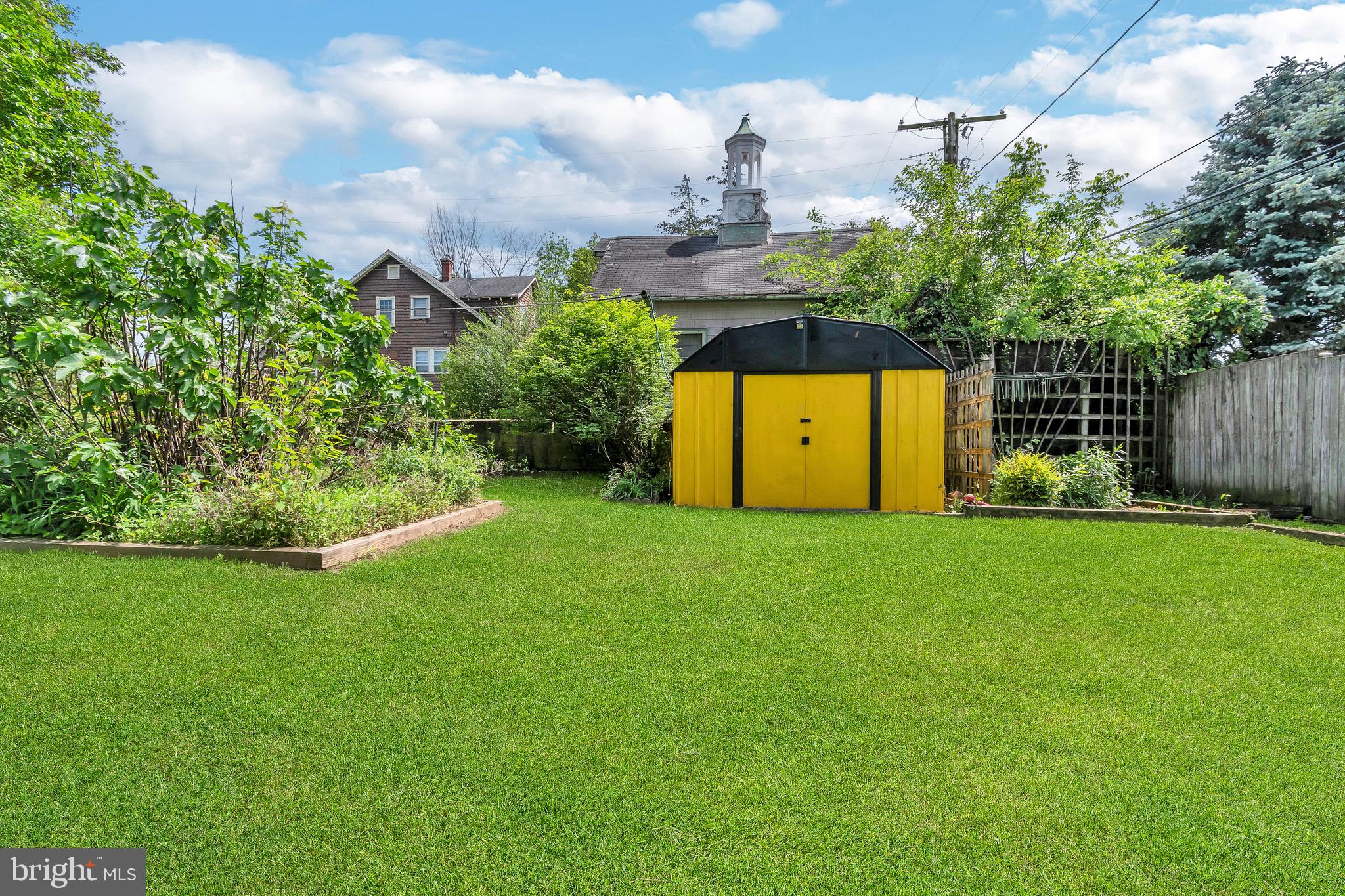 WILSON HEIGHTS - Residential Lease