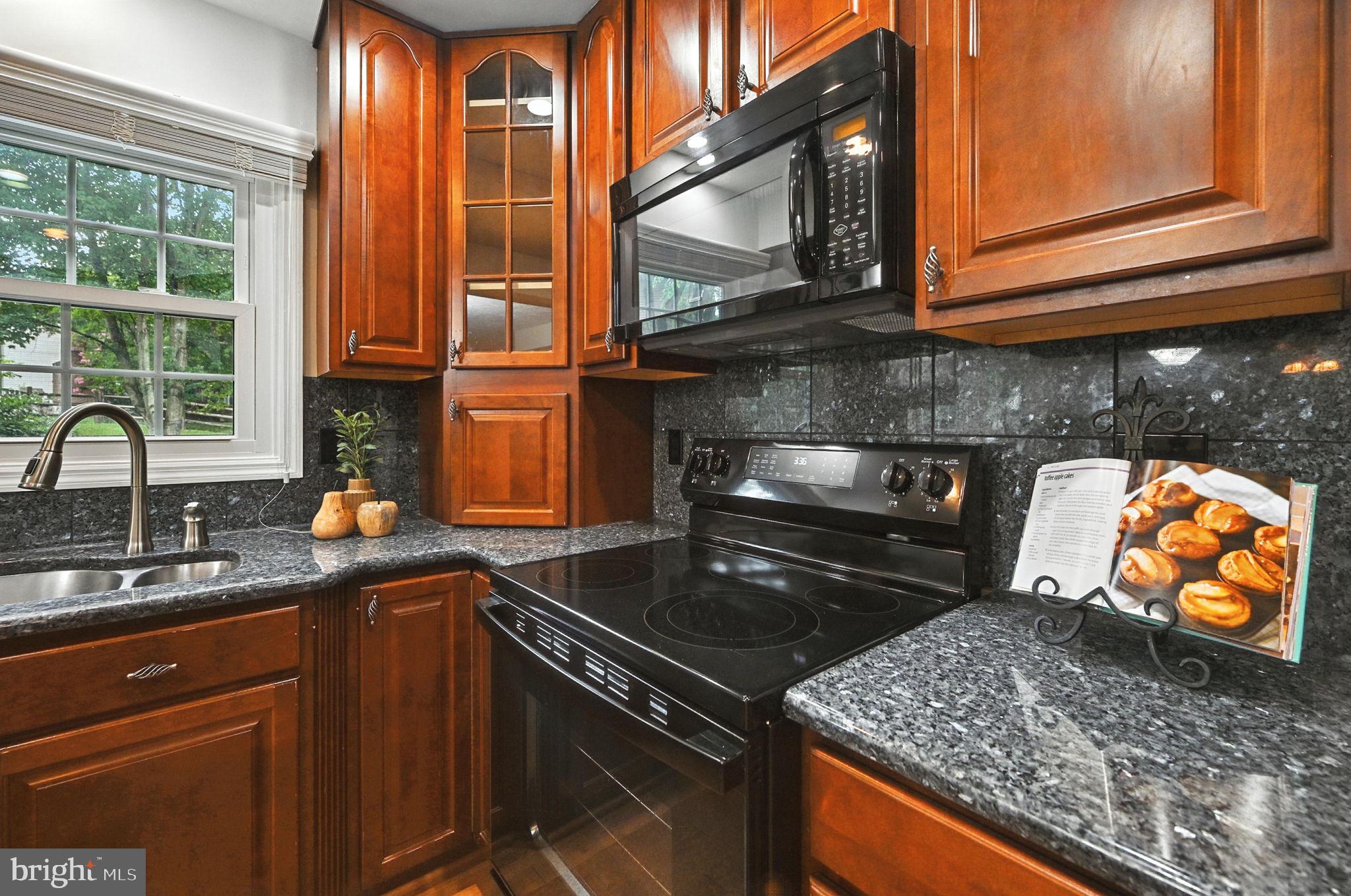 2240 HALTER LANE