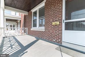 42 WALTON AVENUE