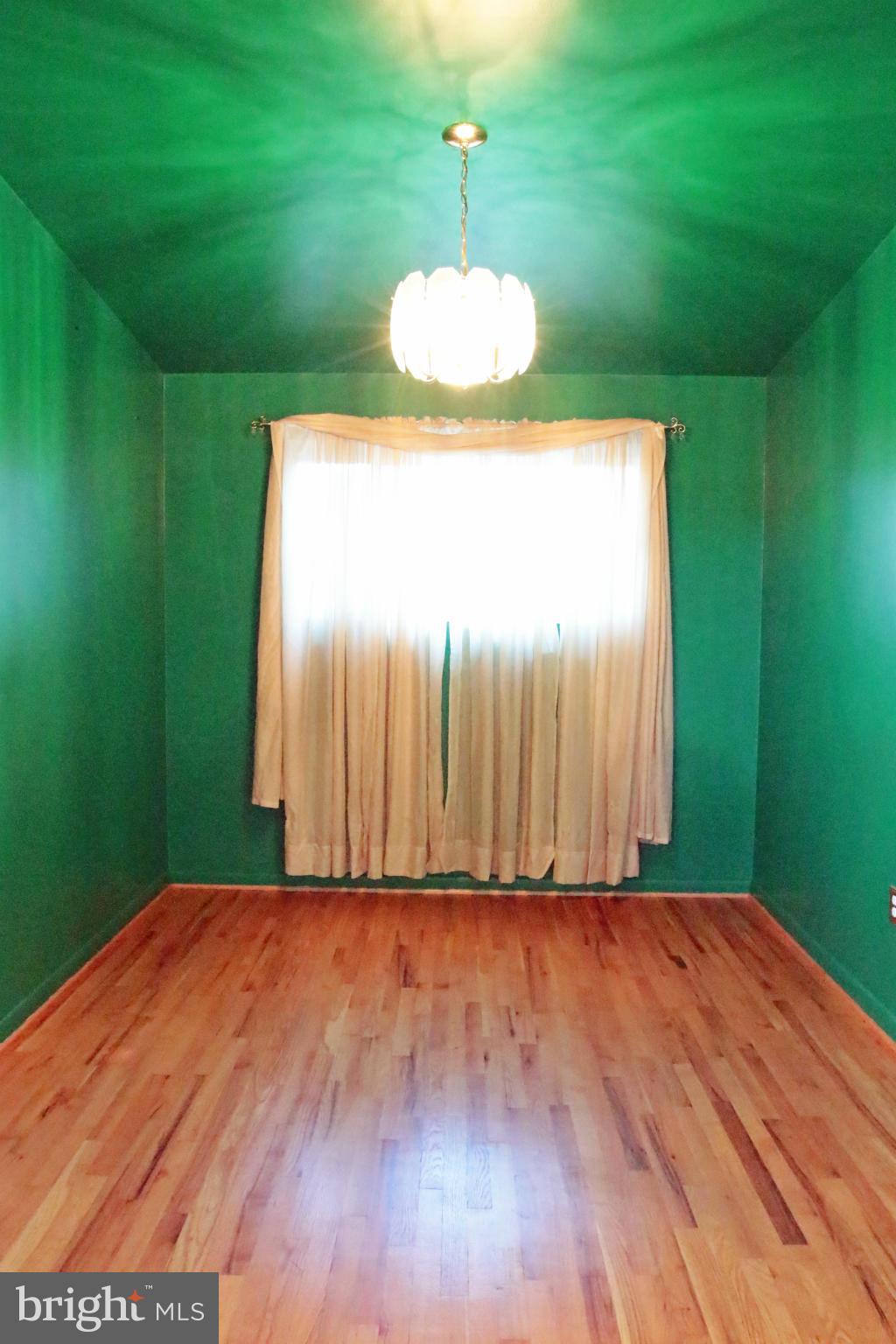 CHARTWELL - Residential