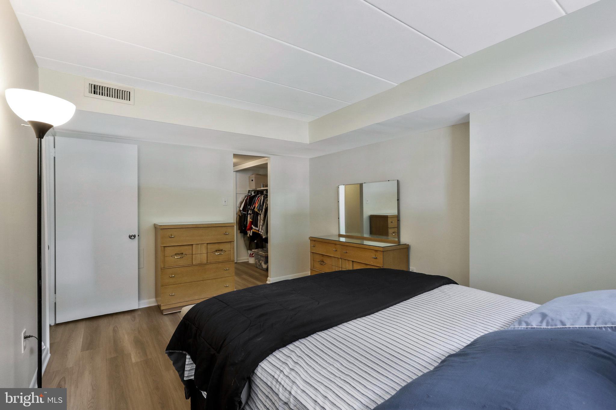 FORT ELLSWORTH - Residential Lease