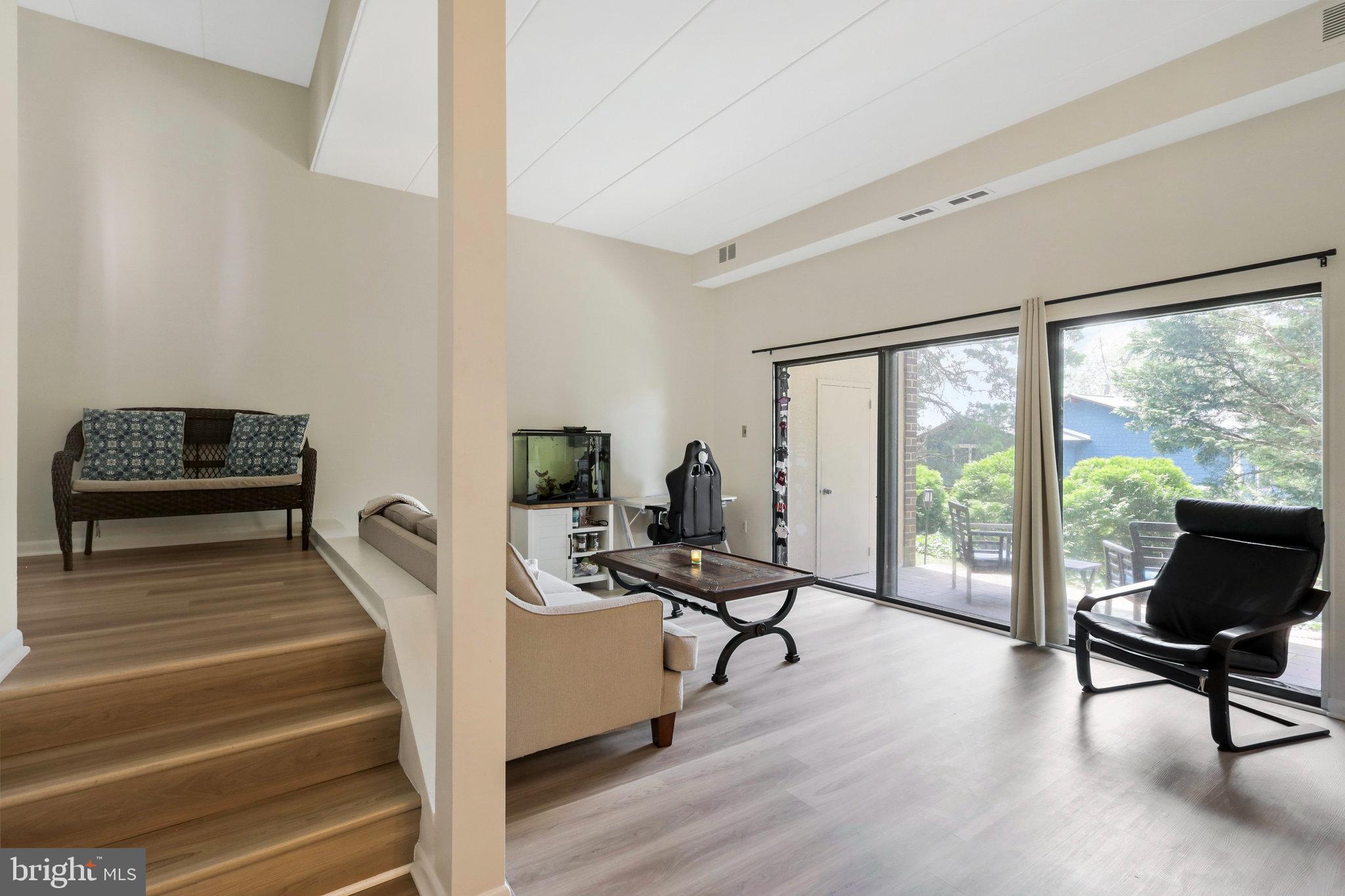 FORT ELLSWORTH - Residential Lease