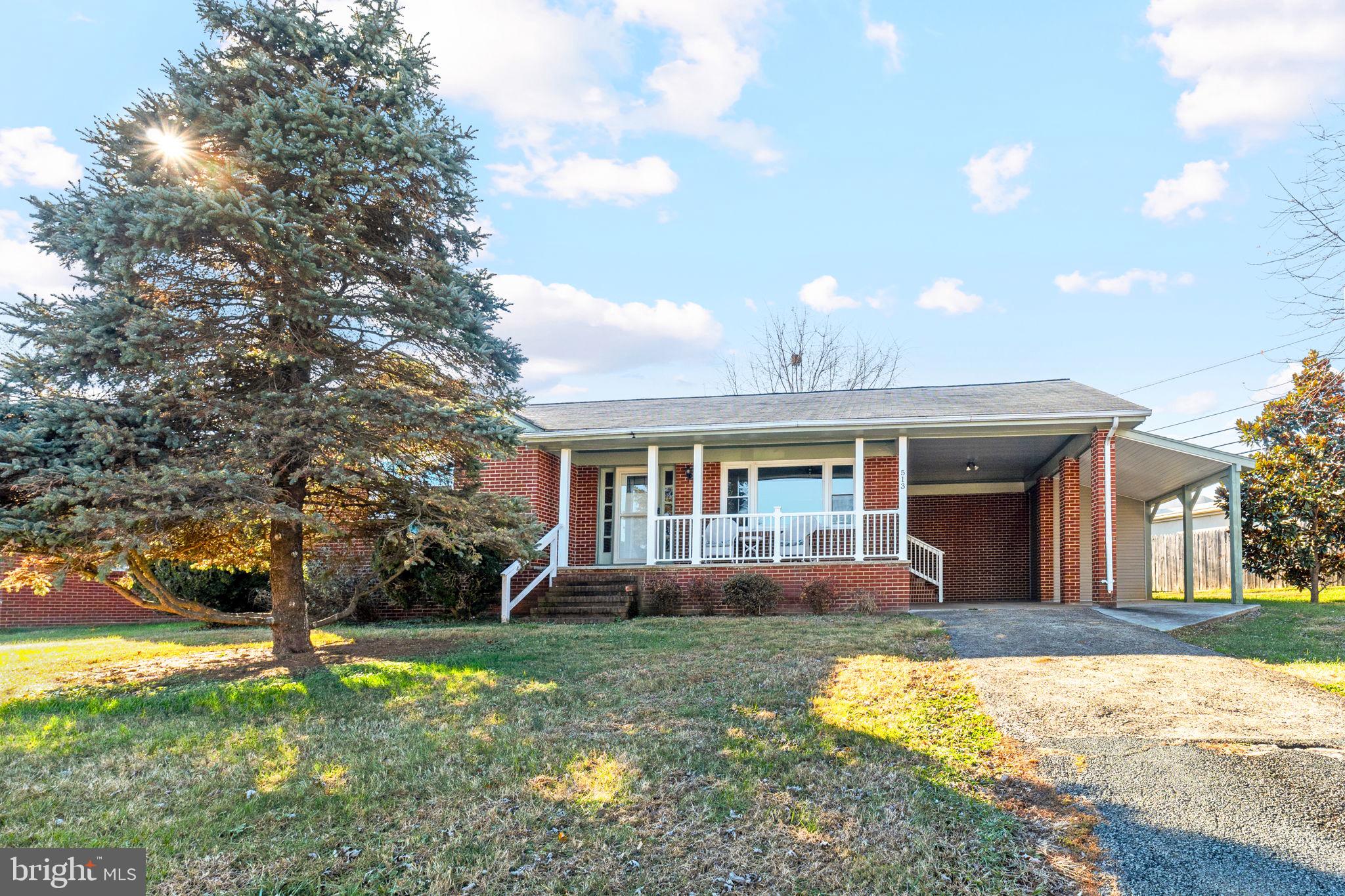 TOWN OF GORDONSVILLE - Residential