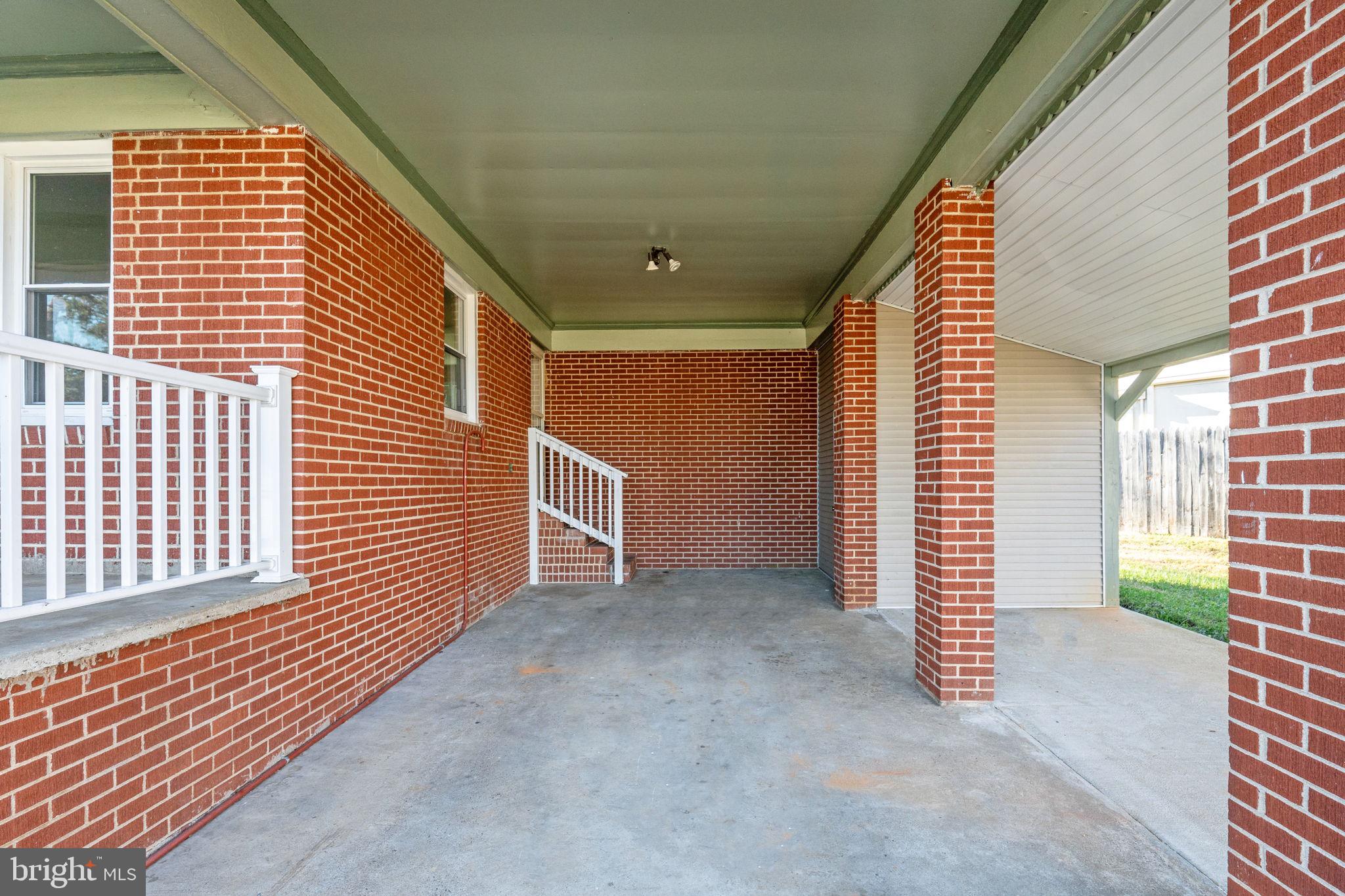 TOWN OF GORDONSVILLE - Residential