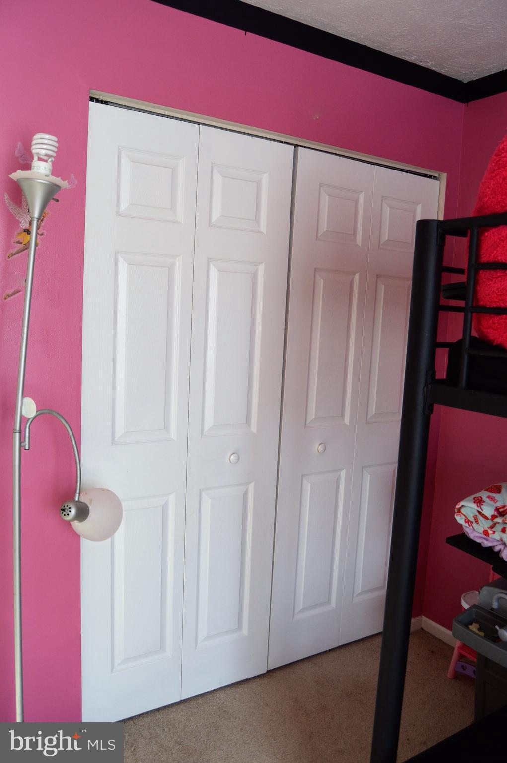 RIVERSIDE - Residential