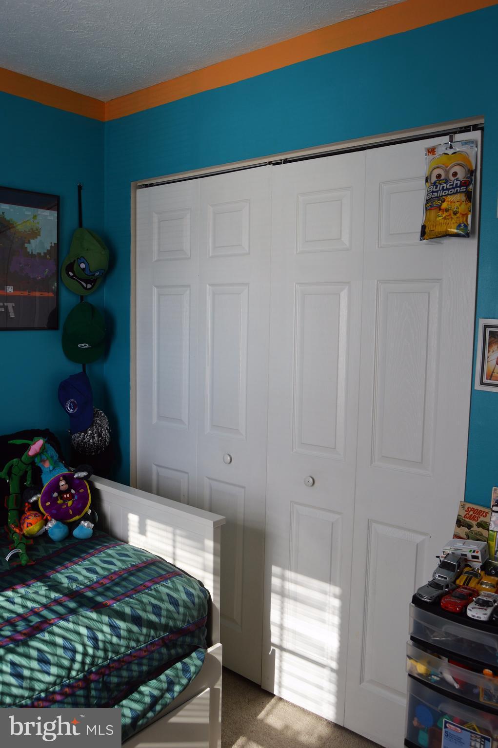 RIVERSIDE - Residential