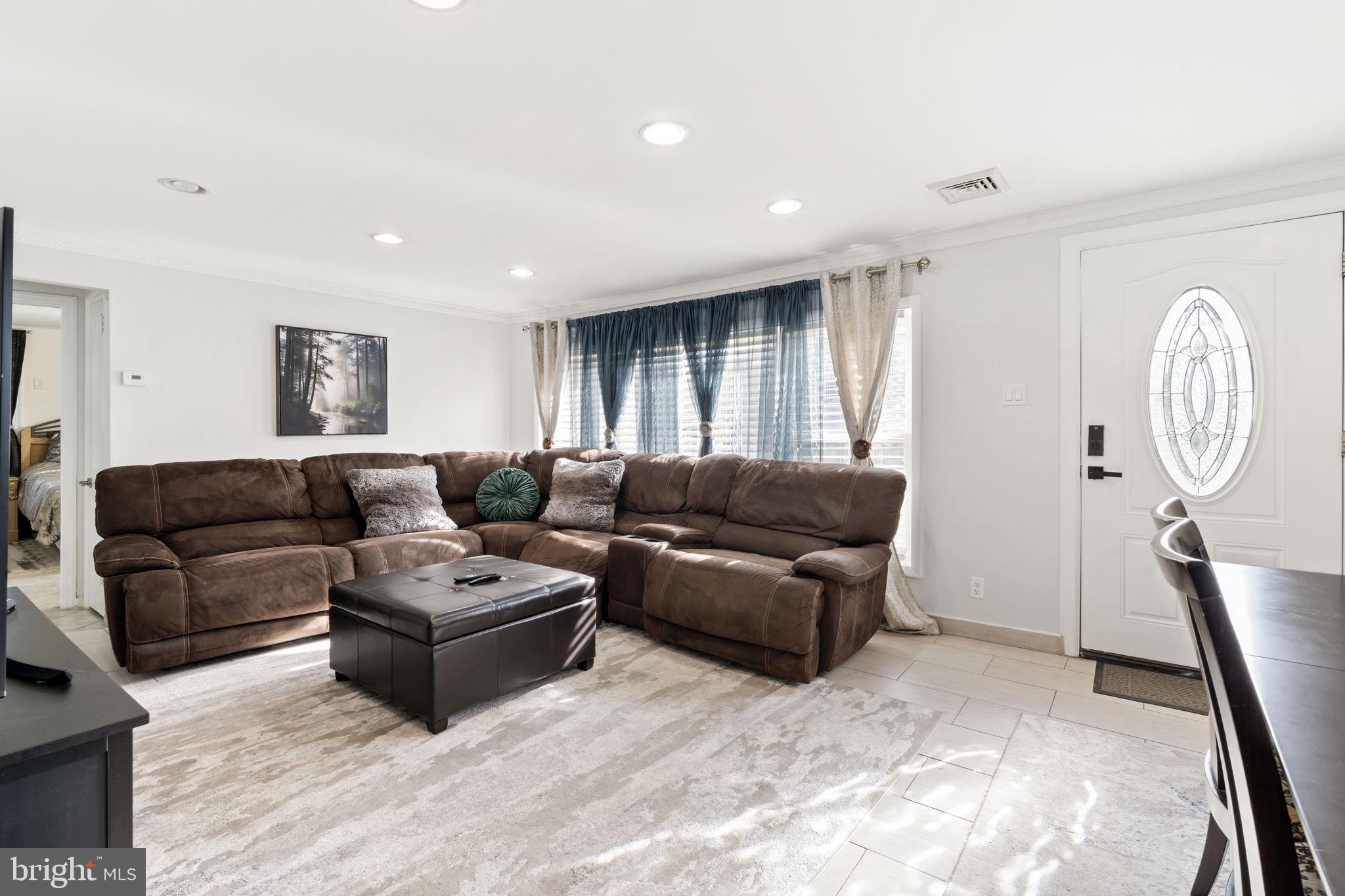 PLYMOUTH MEETING - Residential