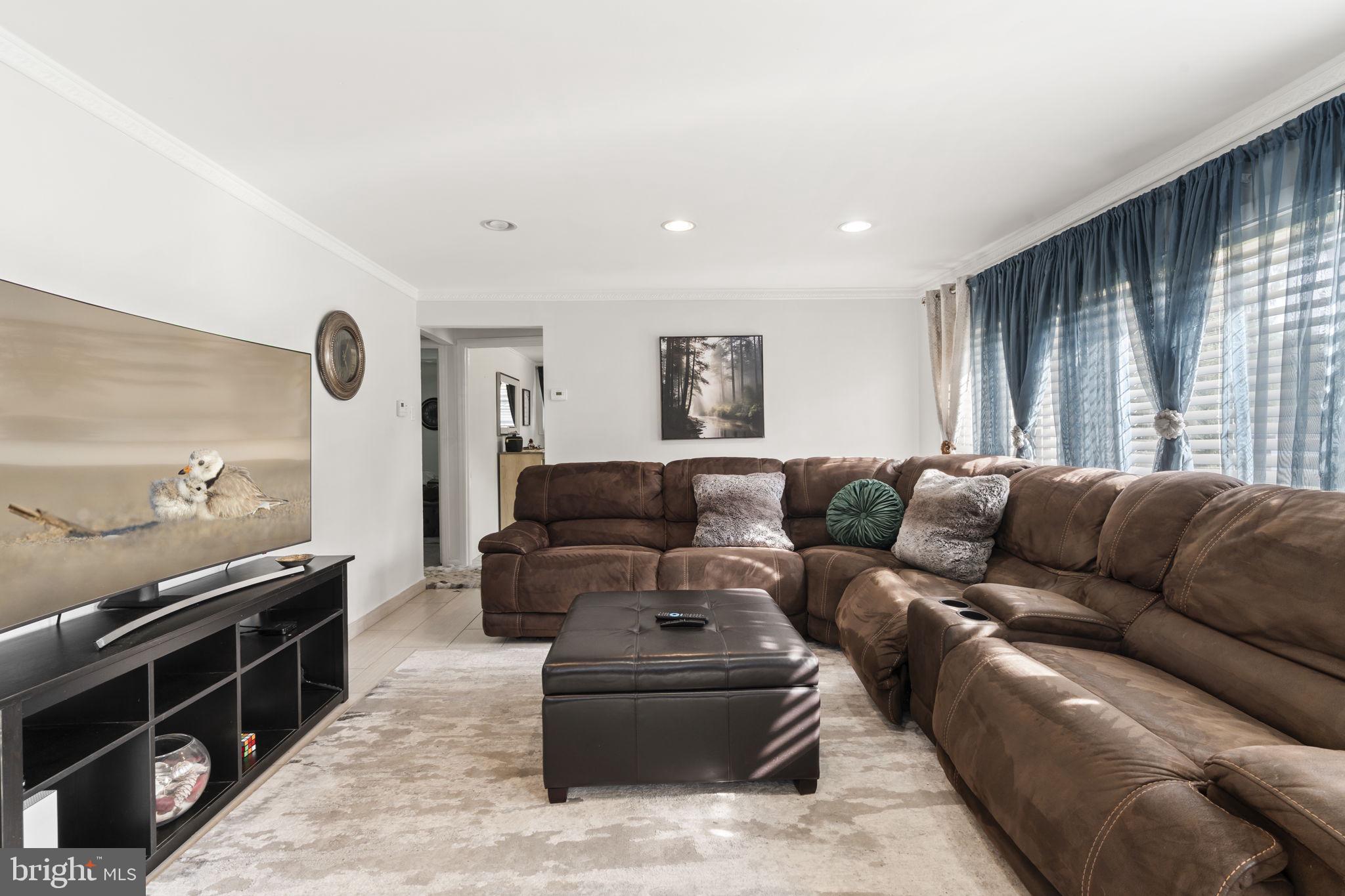 PLYMOUTH MEETING - Residential