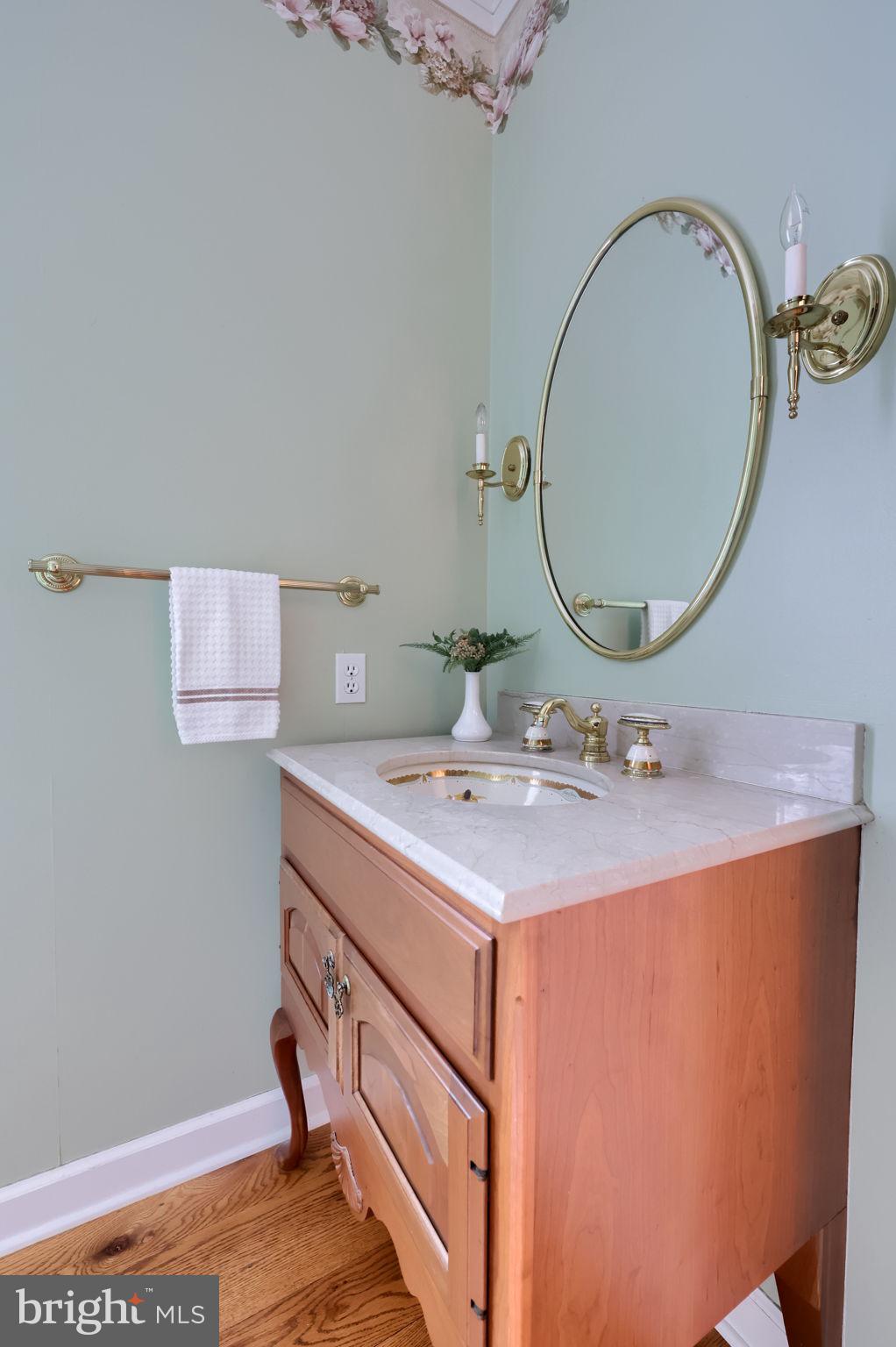 HEMPFIELD AREA - Residential