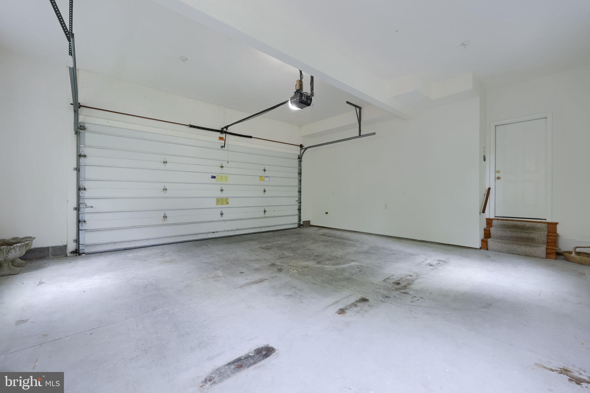 HEMPFIELD AREA - Residential