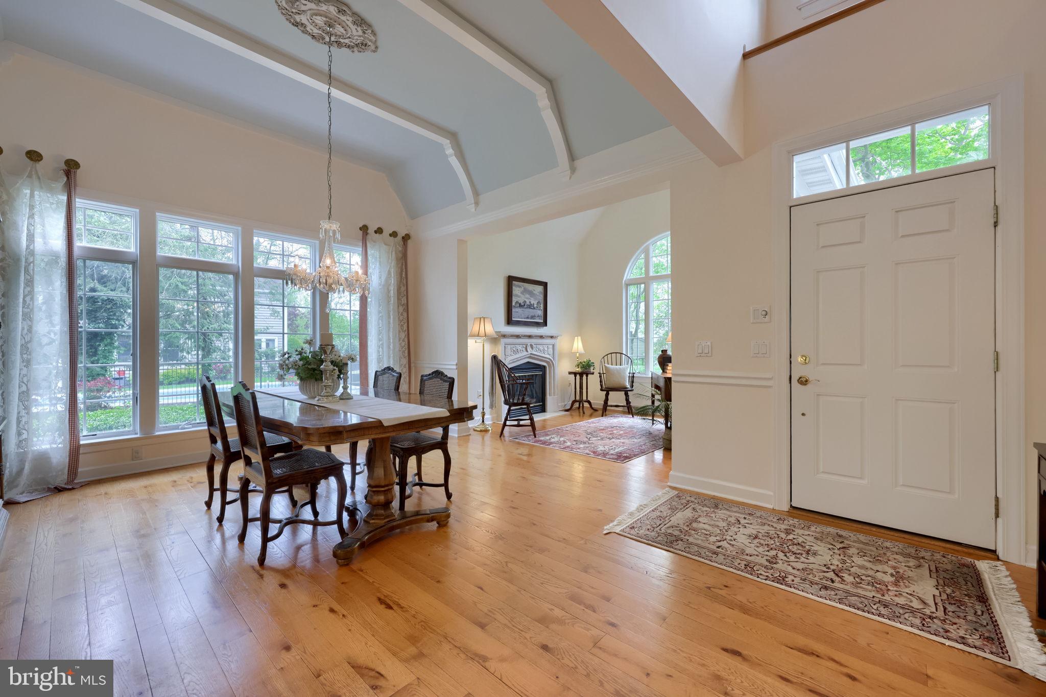 HEMPFIELD AREA - Residential