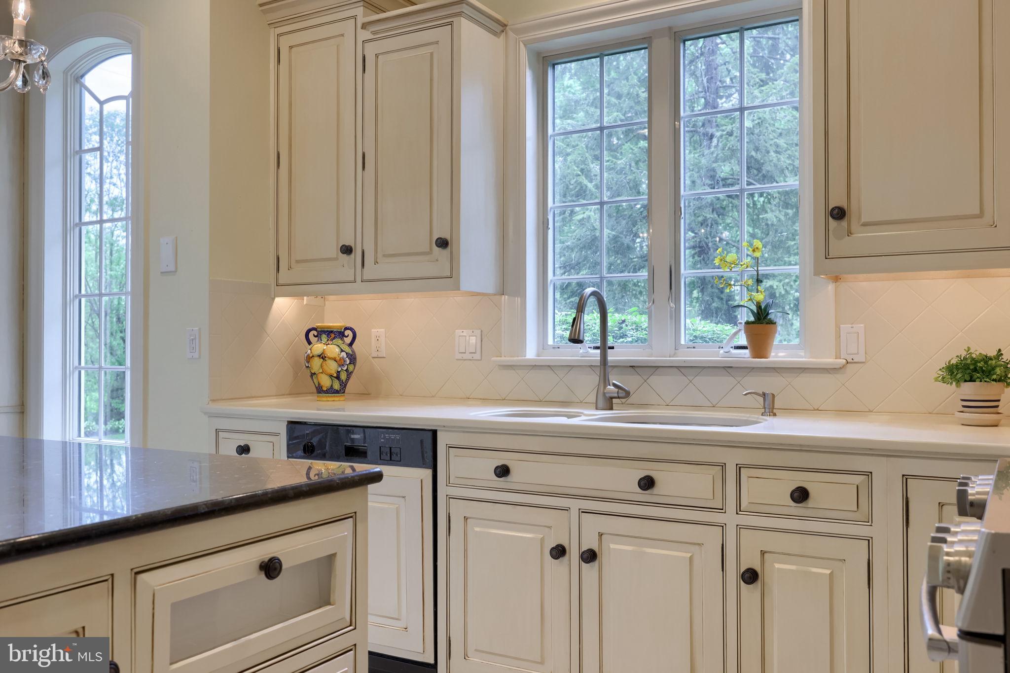 HEMPFIELD AREA - Residential