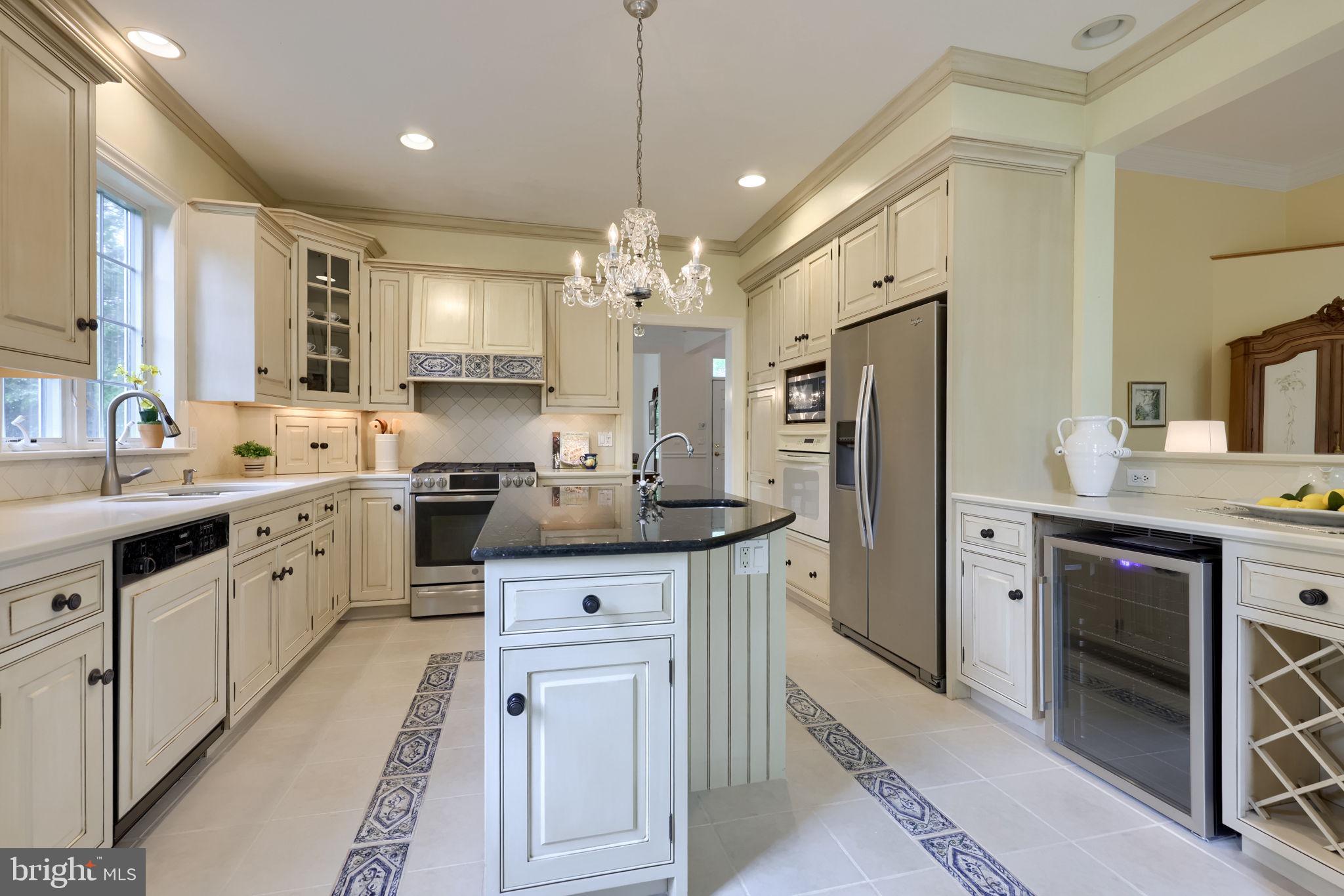 HEMPFIELD AREA - Residential