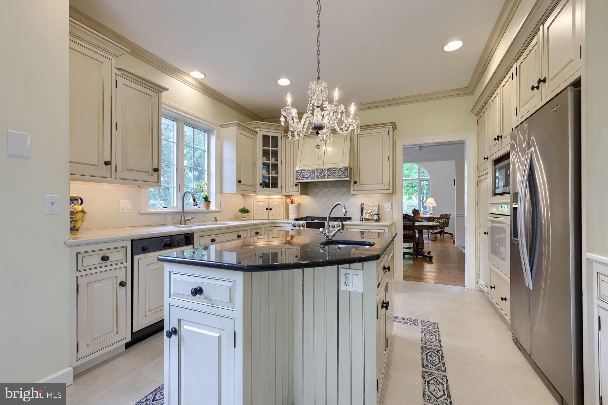 HEMPFIELD AREA - Residential