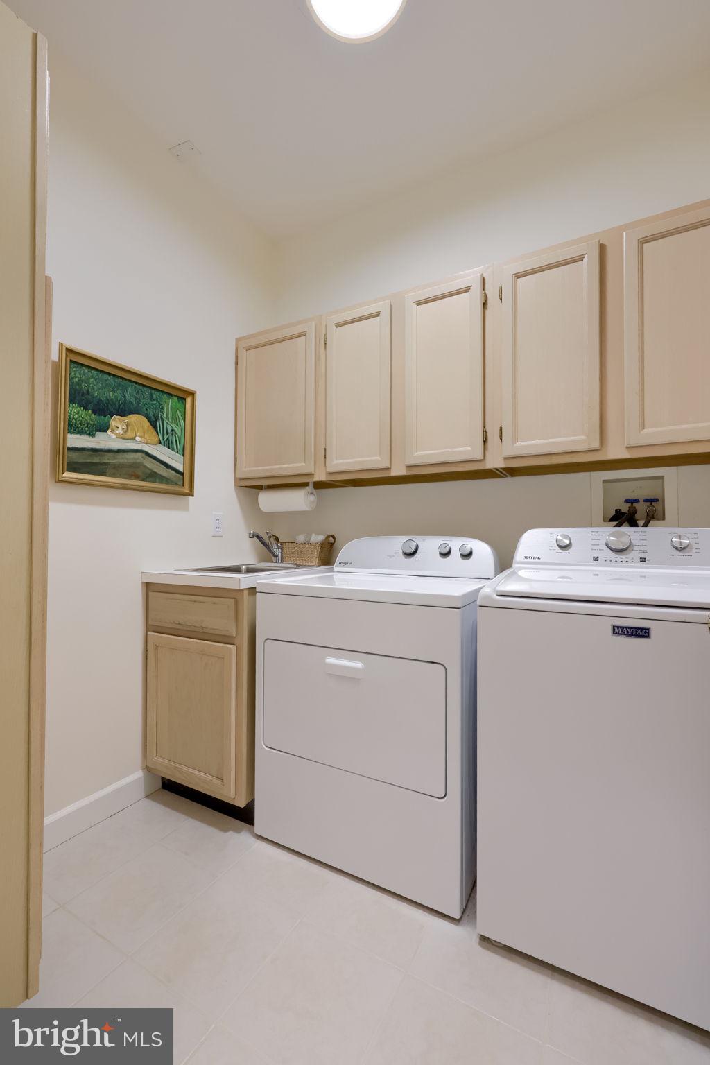 HEMPFIELD AREA - Residential