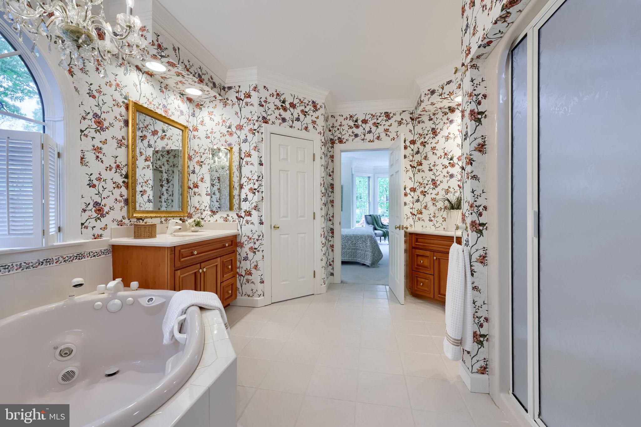 HEMPFIELD AREA - Residential