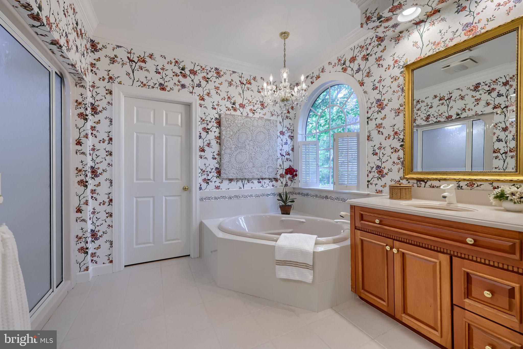 HEMPFIELD AREA - Residential