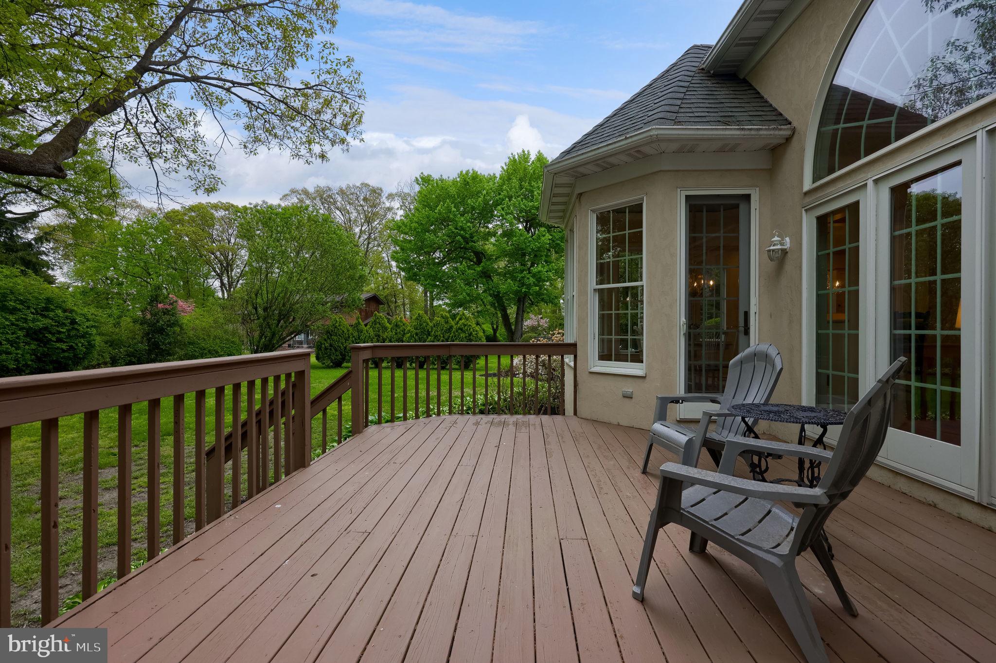 HEMPFIELD AREA - Residential