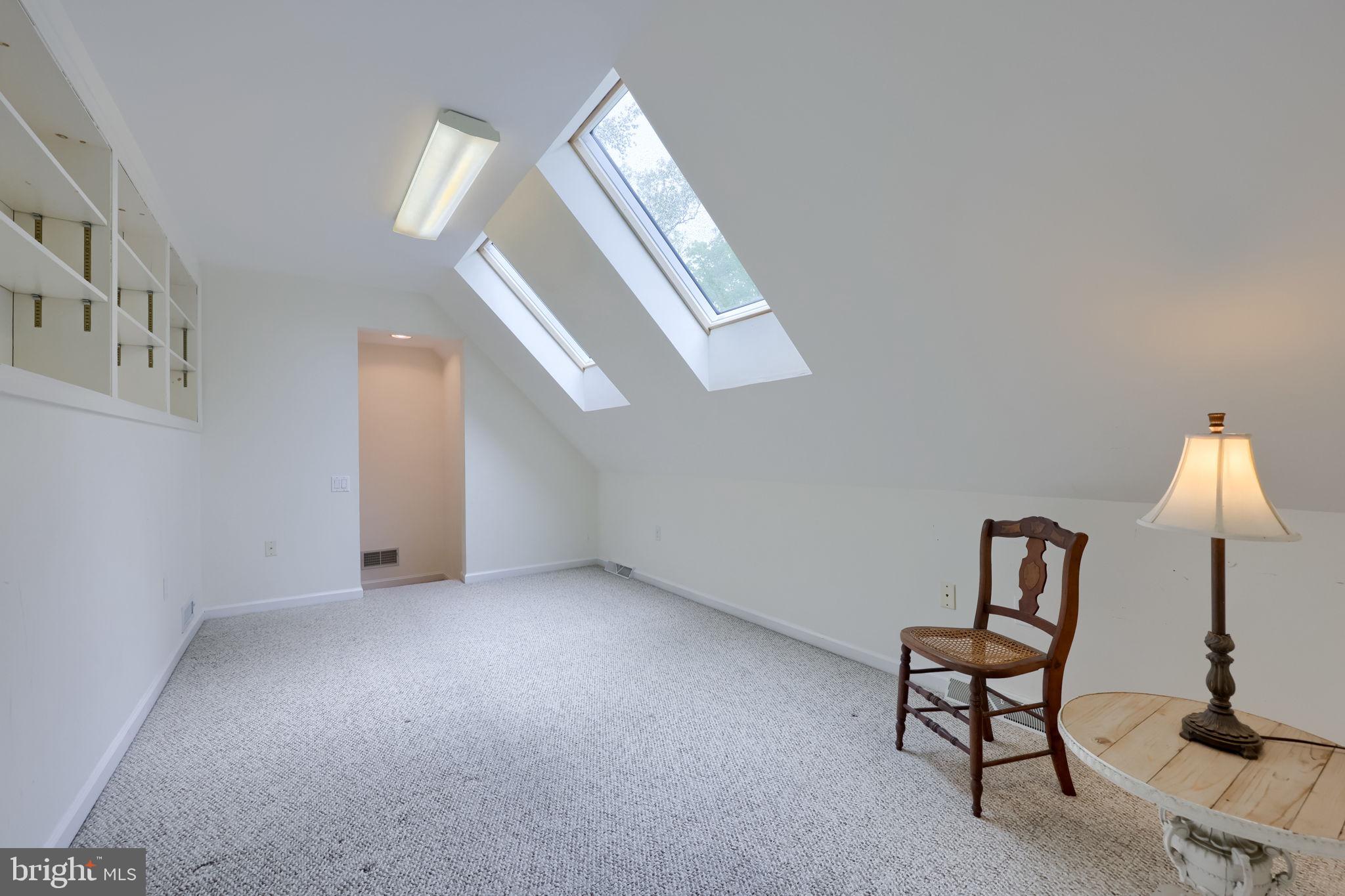 HEMPFIELD AREA - Residential