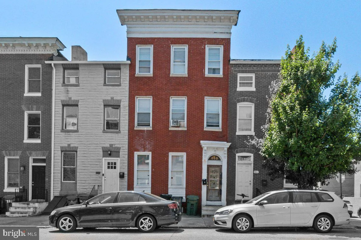 885 W Lombard Street
