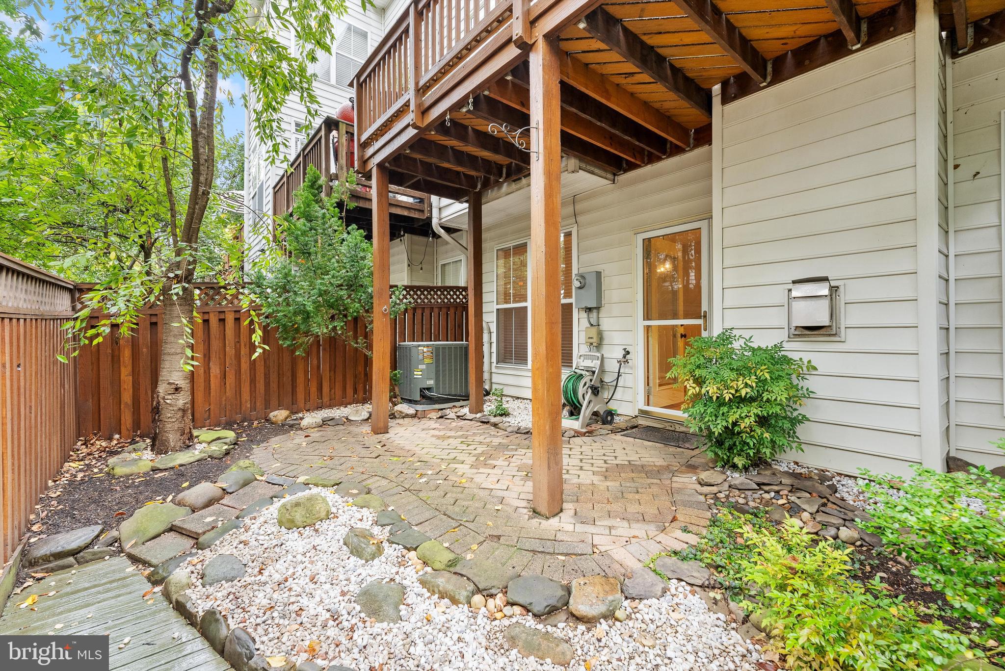 CAMERON STATION - Residential Lease