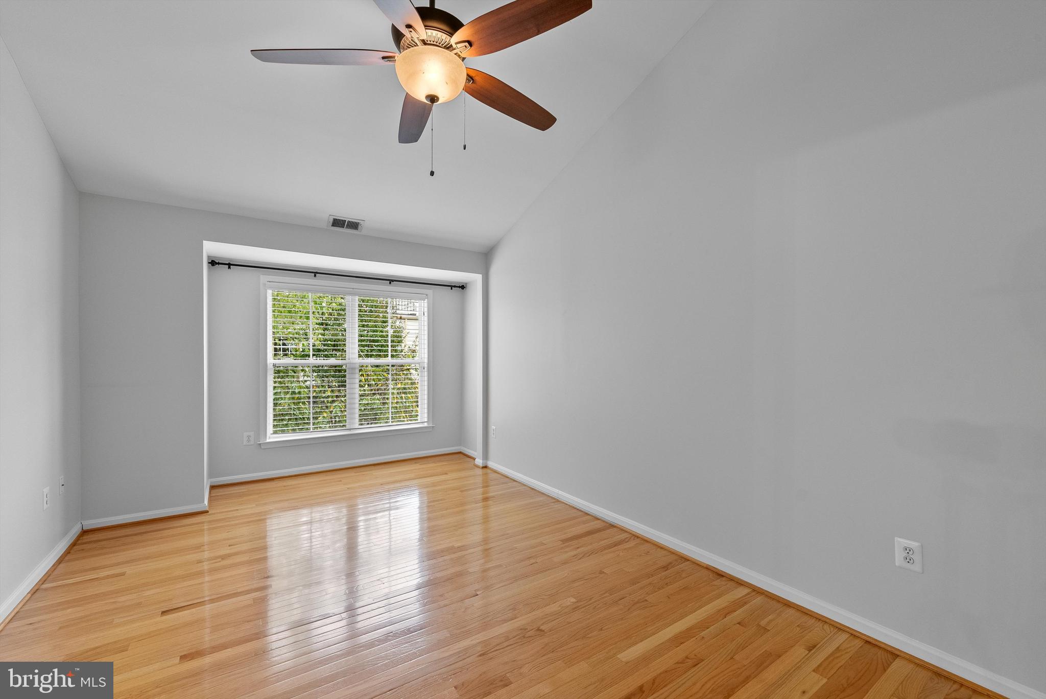 CAMERON STATION - Residential Lease