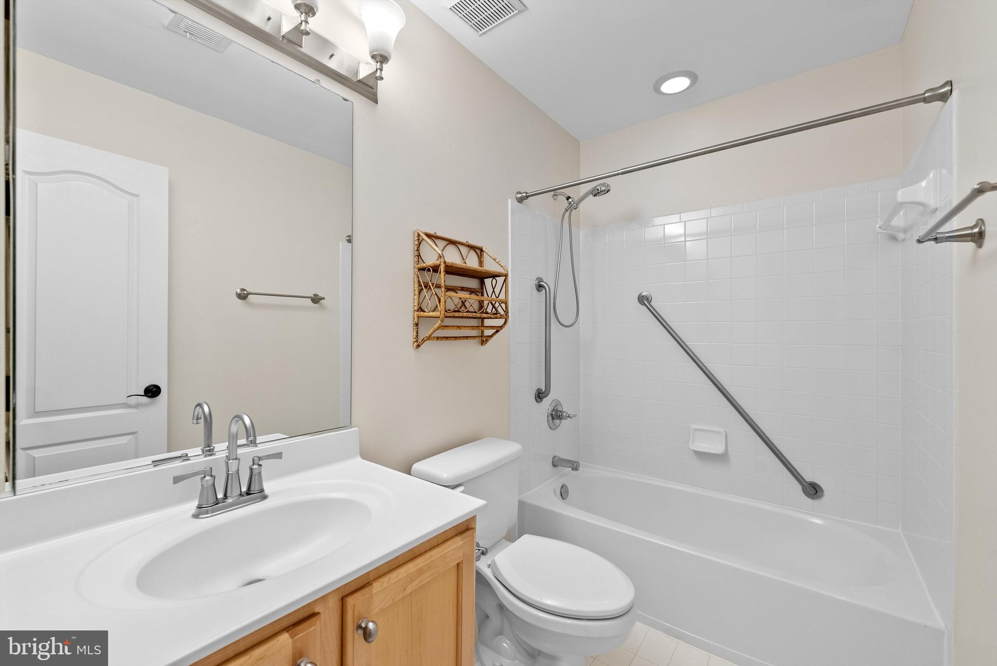 CAMERON STATION - Residential Lease