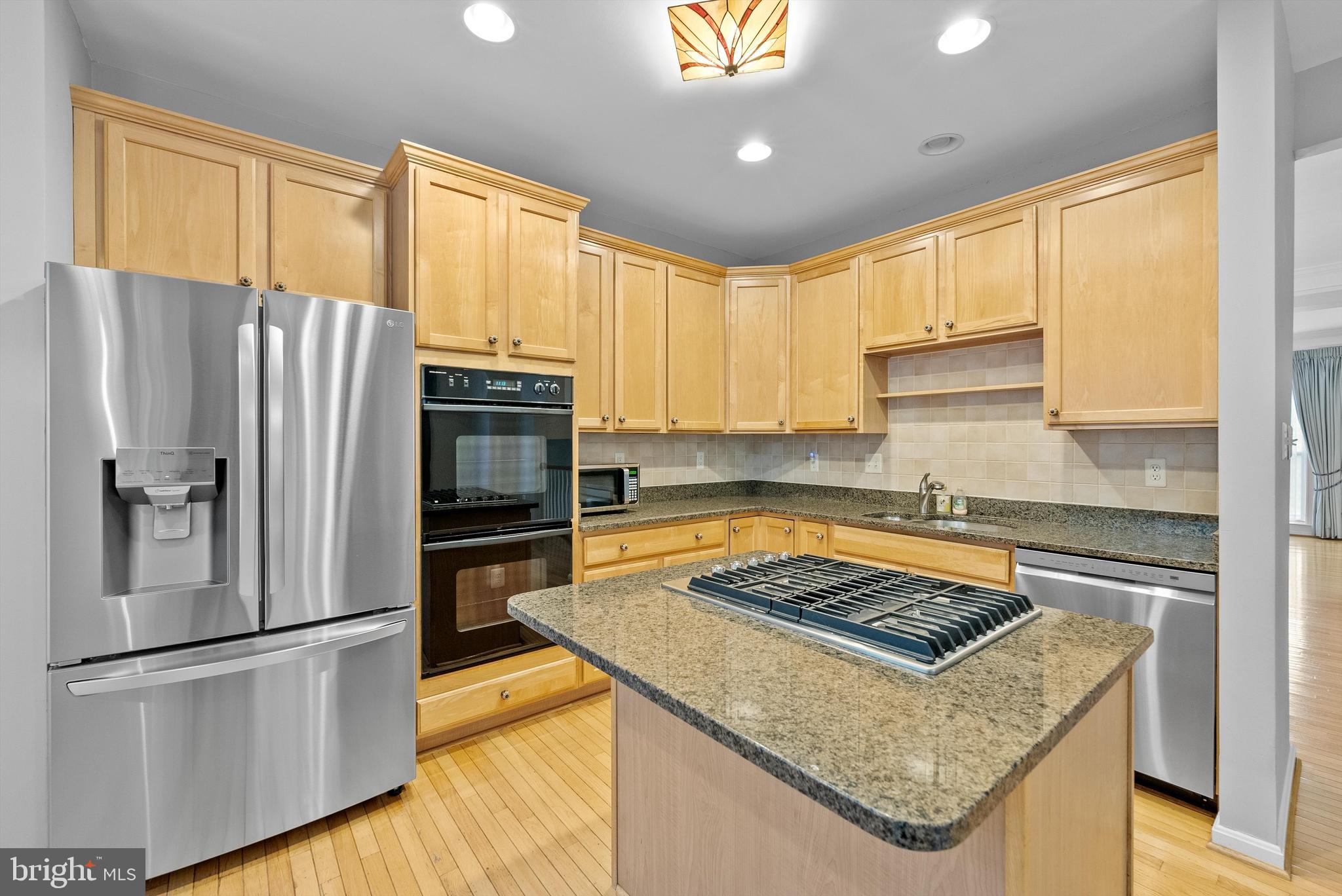 CAMERON STATION - Residential Lease