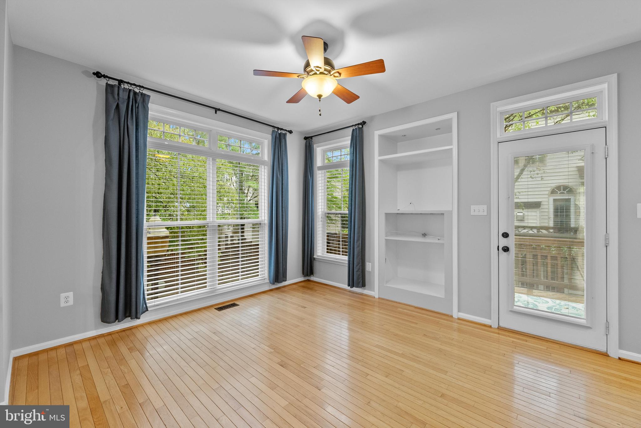 CAMERON STATION - Residential Lease