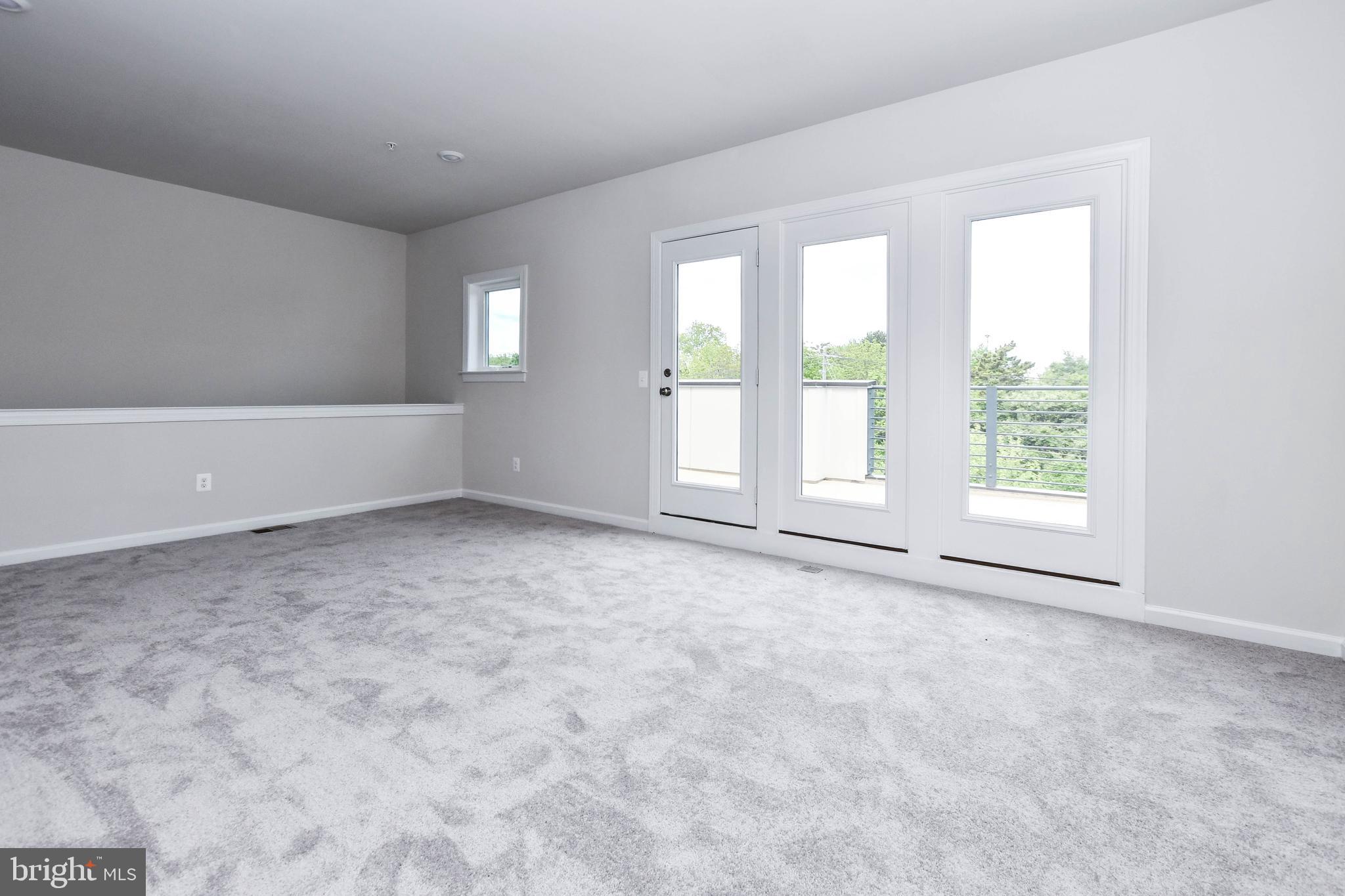 WESTSIDE AT SHADY GROVE METRO - Residential