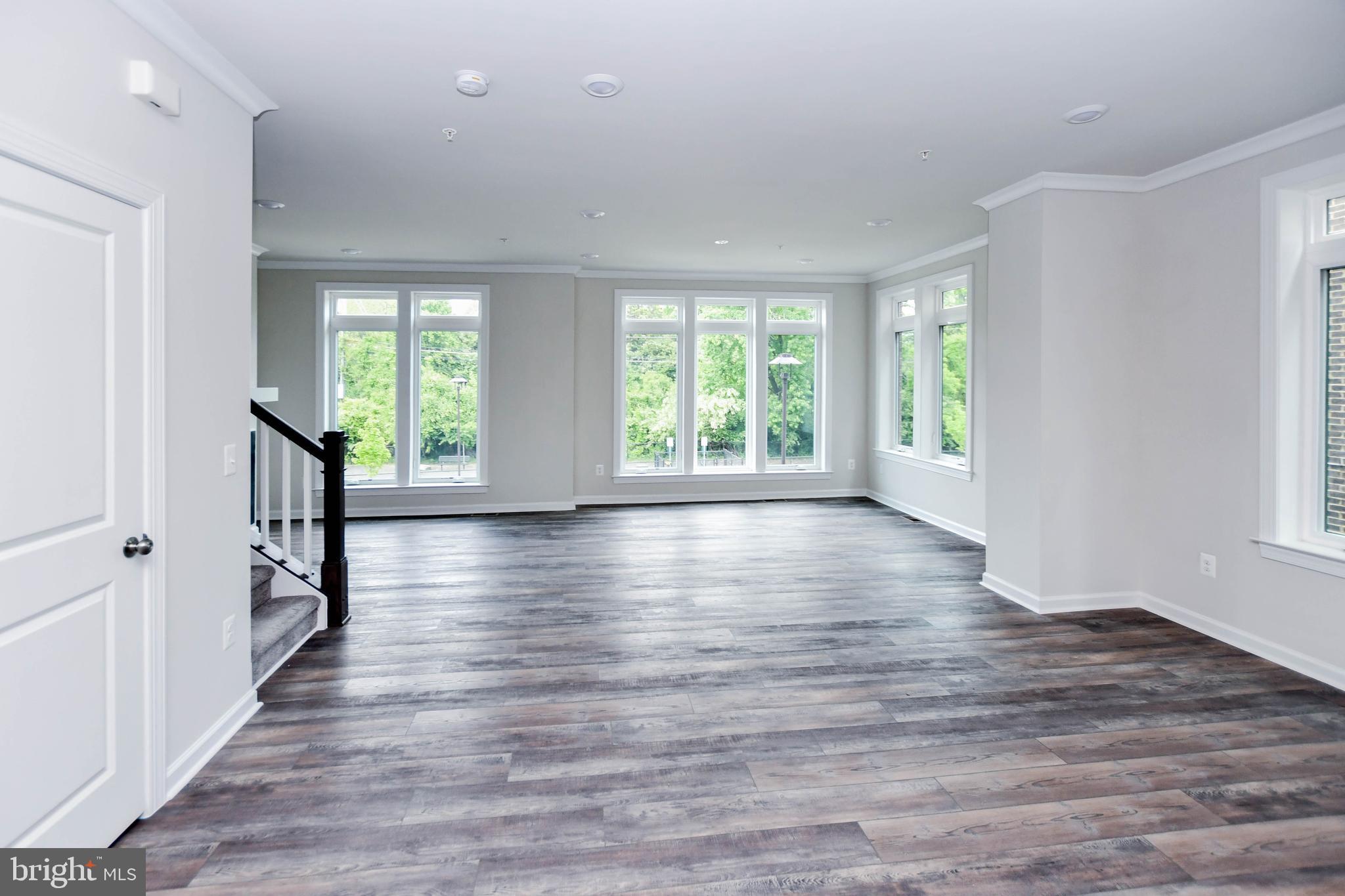 WESTSIDE AT SHADY GROVE METRO - Residential