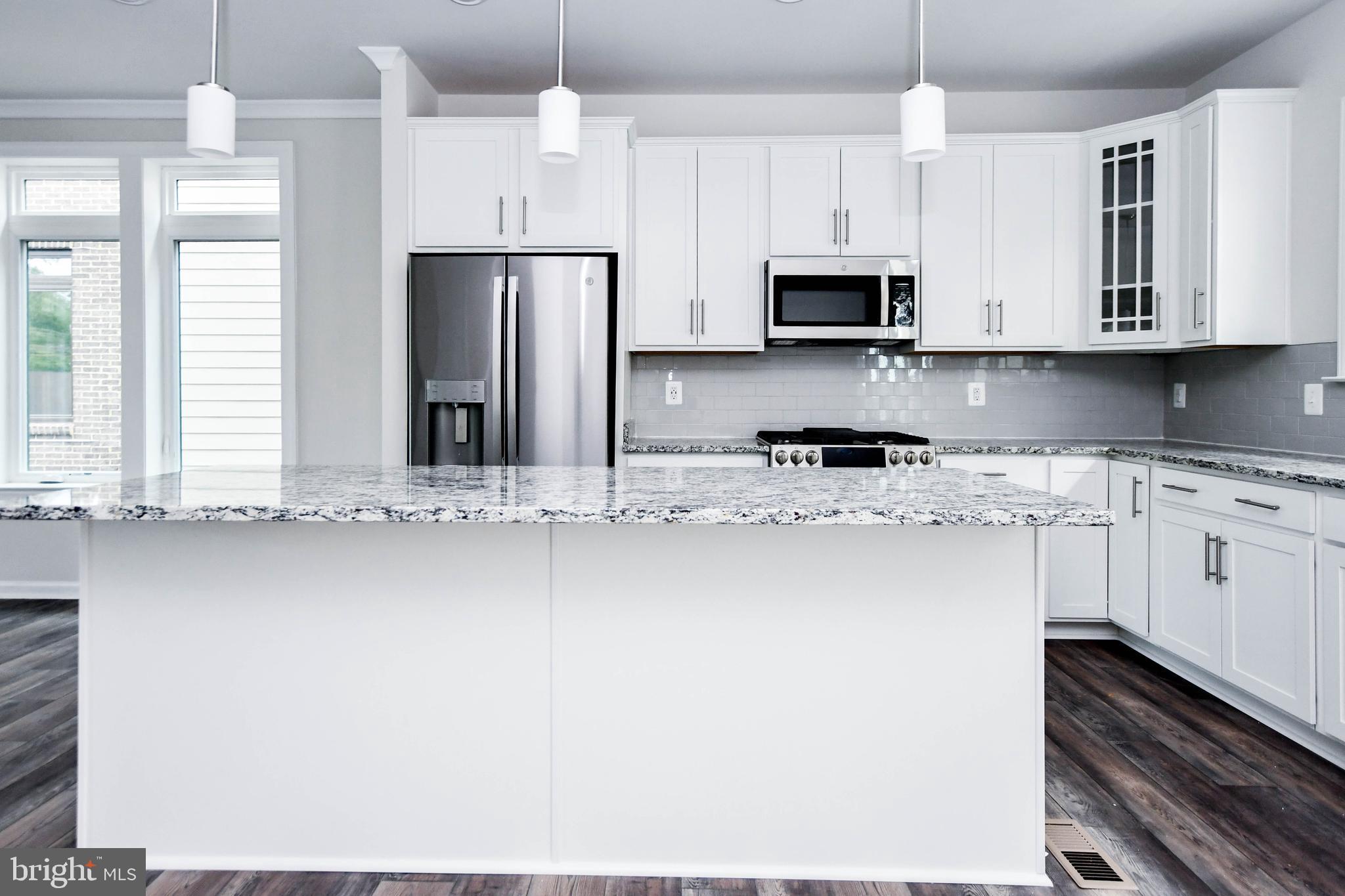 WESTSIDE AT SHADY GROVE METRO - Residential