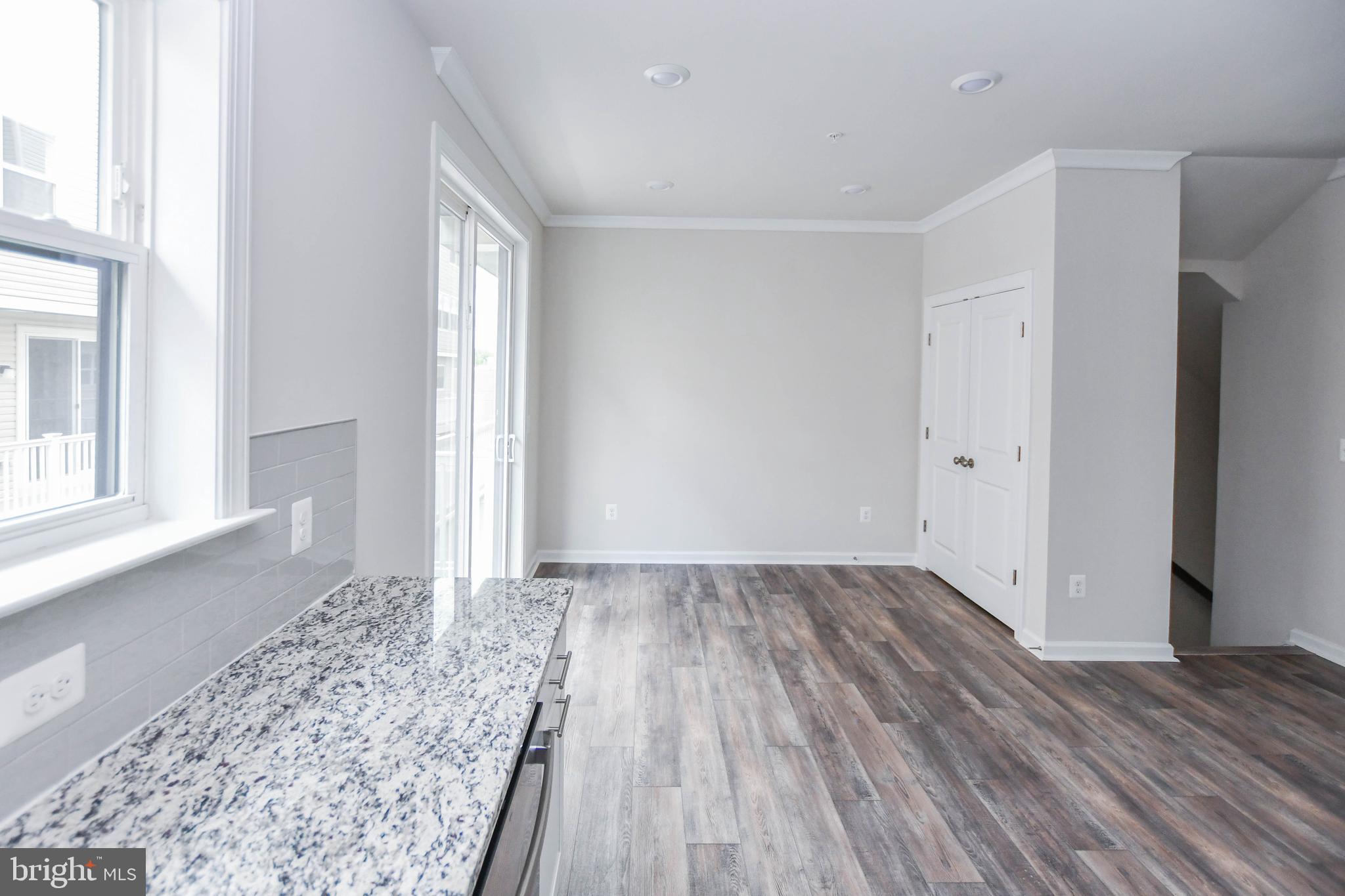 WESTSIDE AT SHADY GROVE METRO - Residential