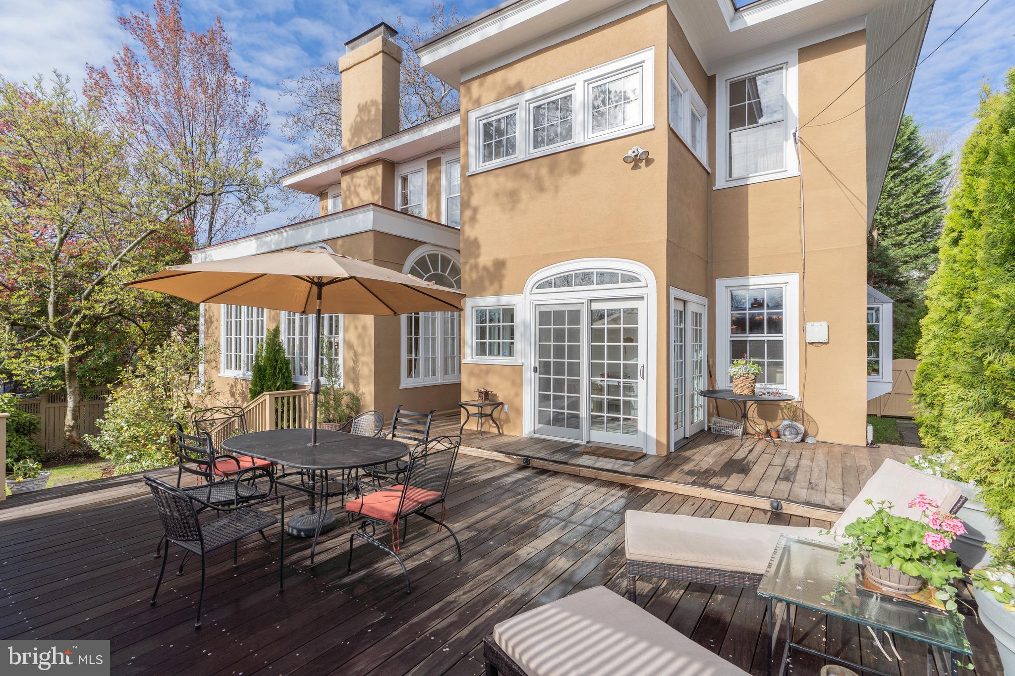 OBSERVATORY CIRCLE - Residential