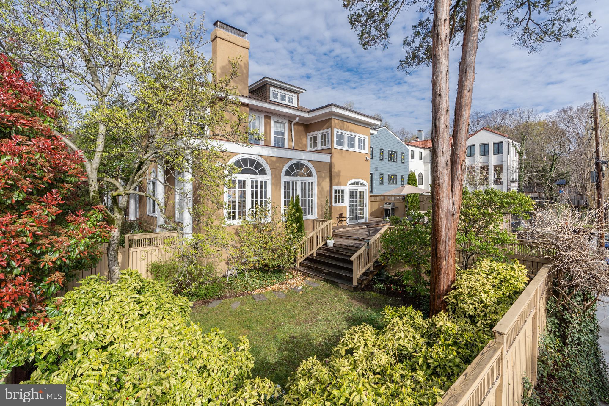 OBSERVATORY CIRCLE - Residential