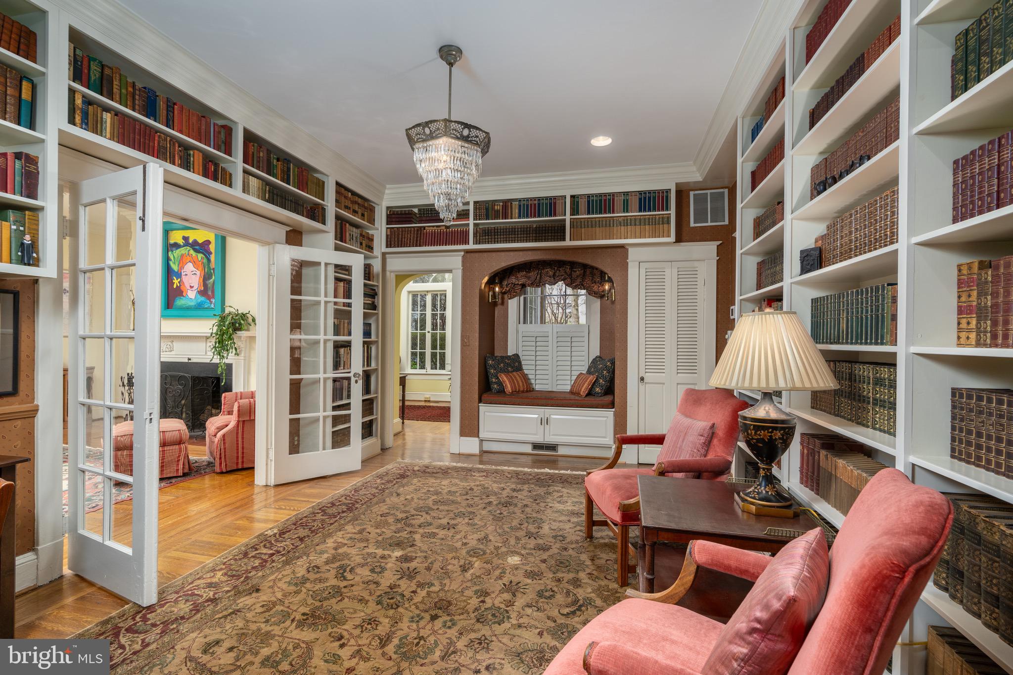 OBSERVATORY CIRCLE - Residential