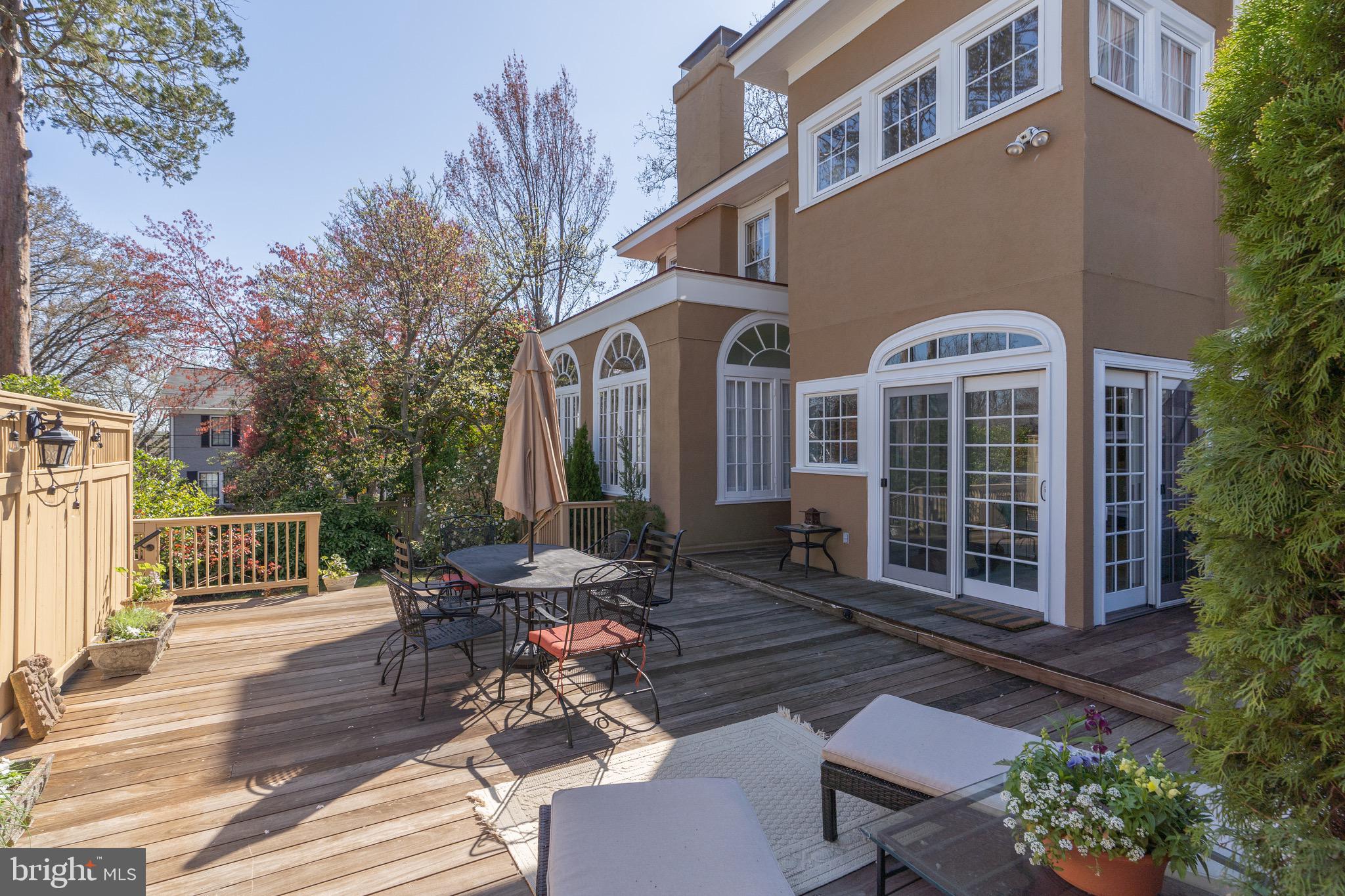 OBSERVATORY CIRCLE - Residential