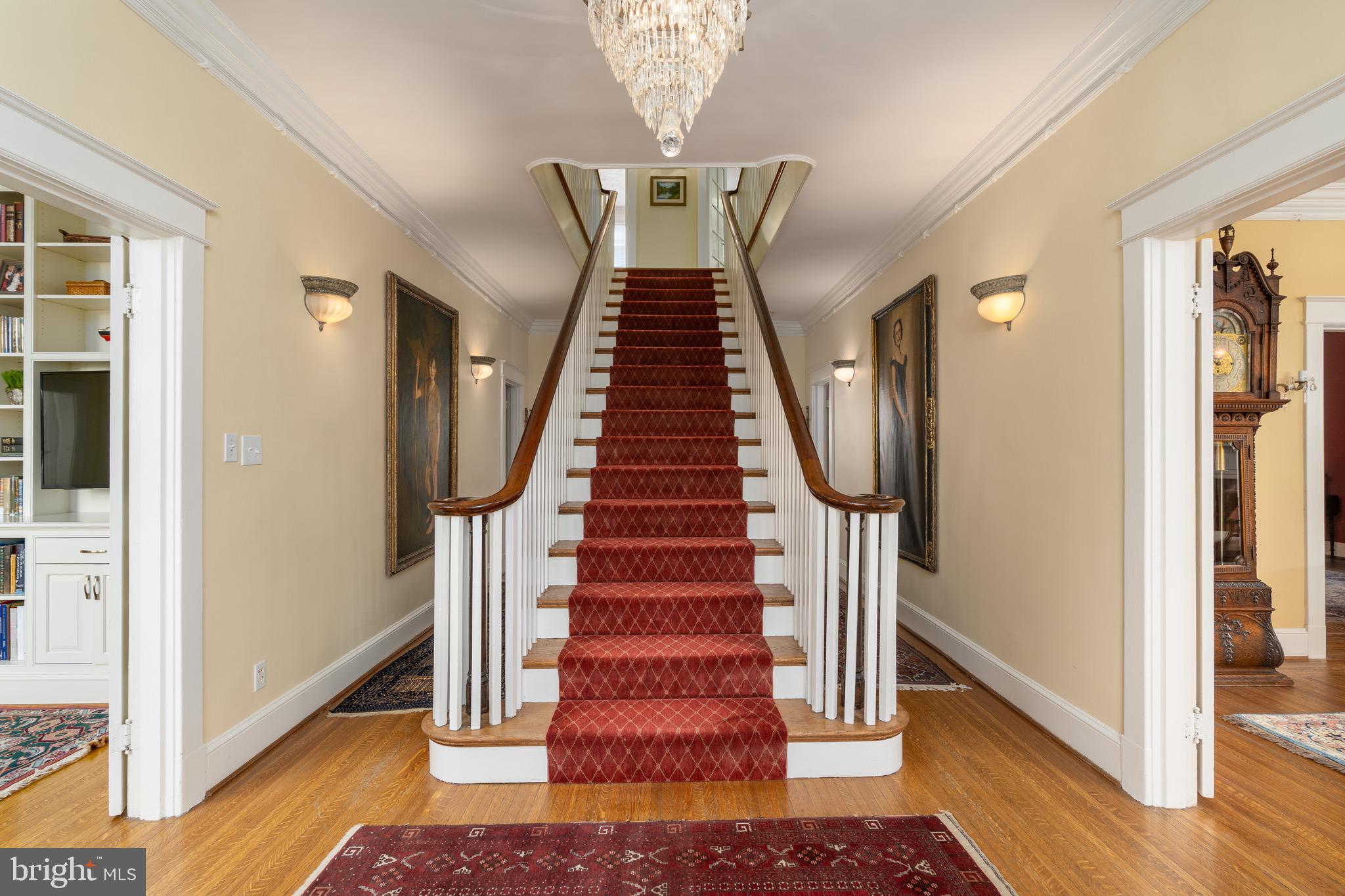 OBSERVATORY CIRCLE - Residential
