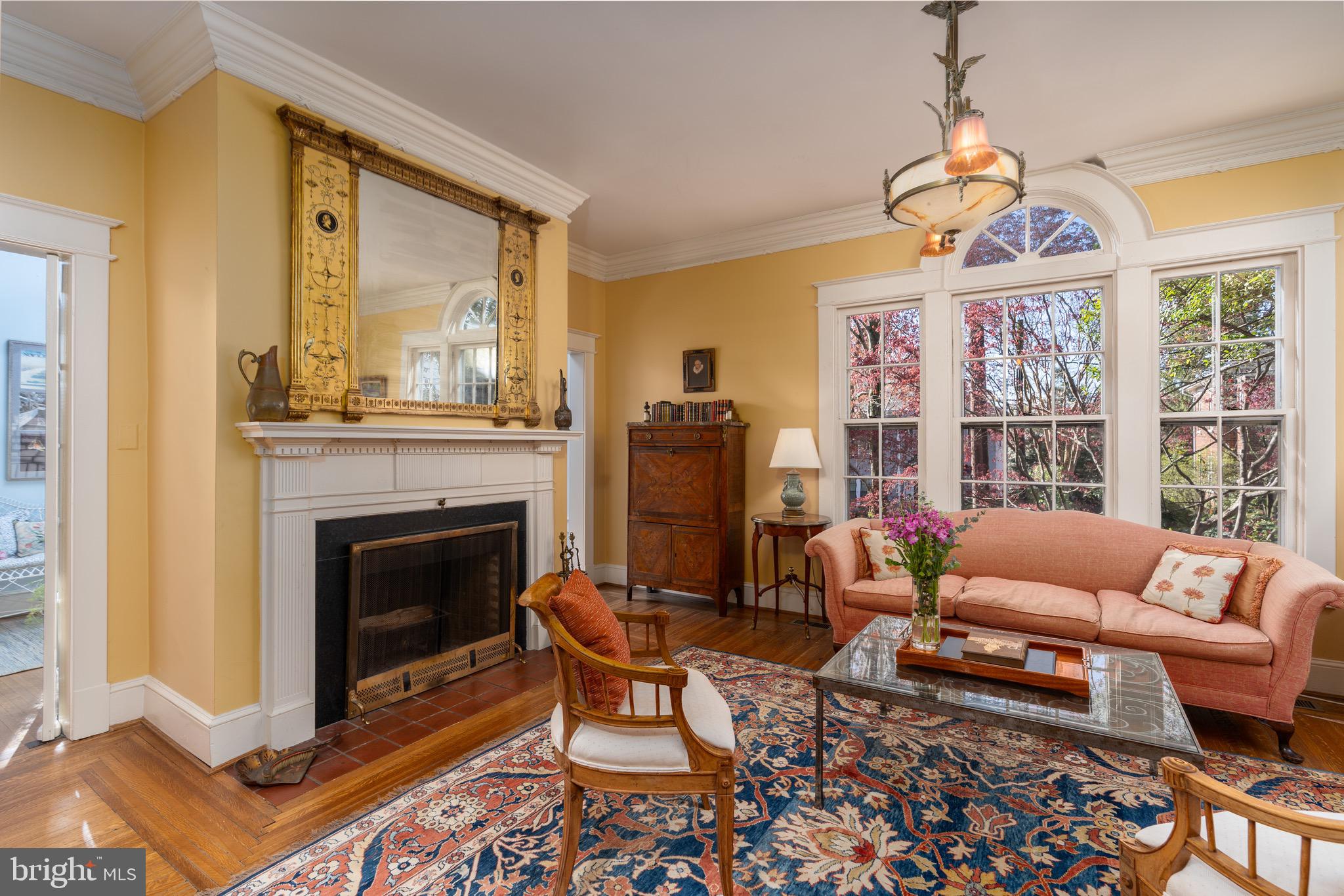 OBSERVATORY CIRCLE - Residential