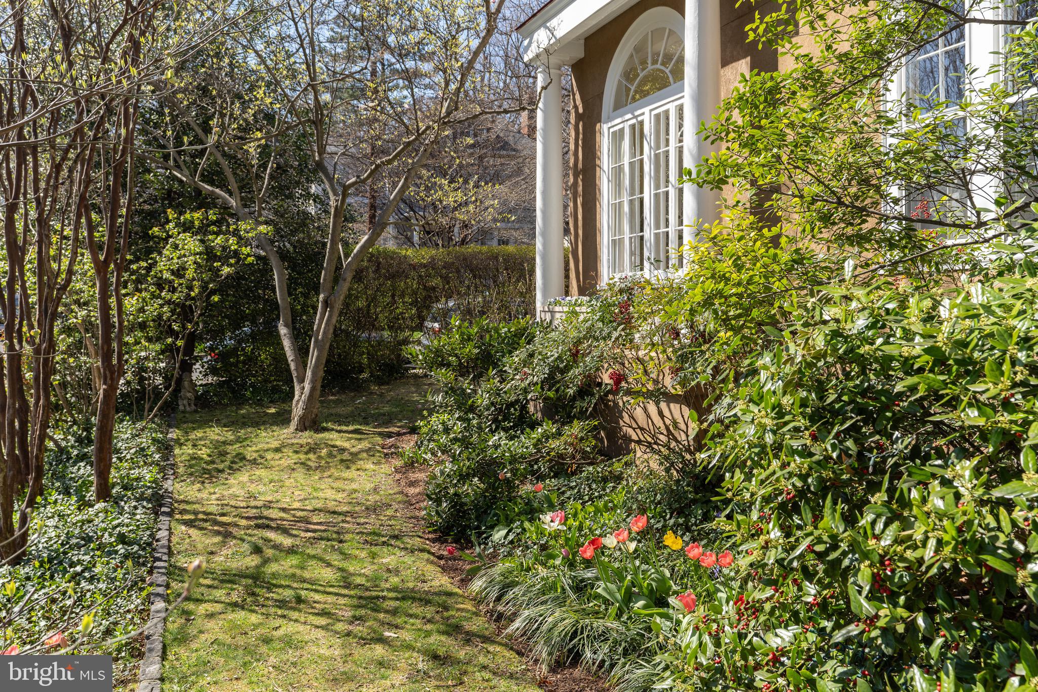 OBSERVATORY CIRCLE - Residential