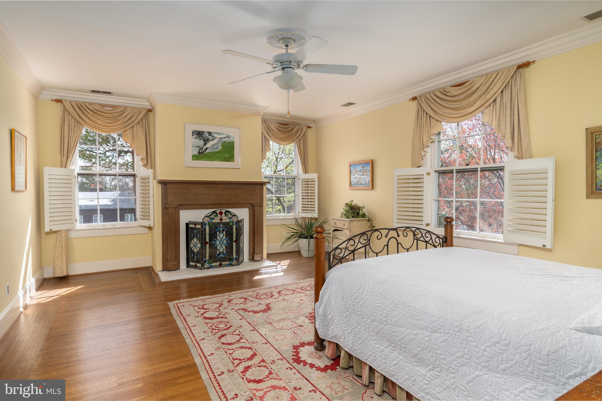 OBSERVATORY CIRCLE - Residential