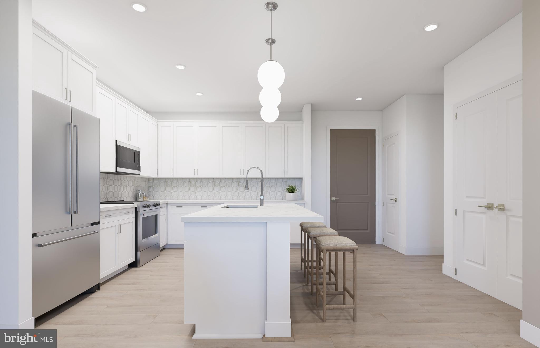 METROWEST SQUARE - Residential