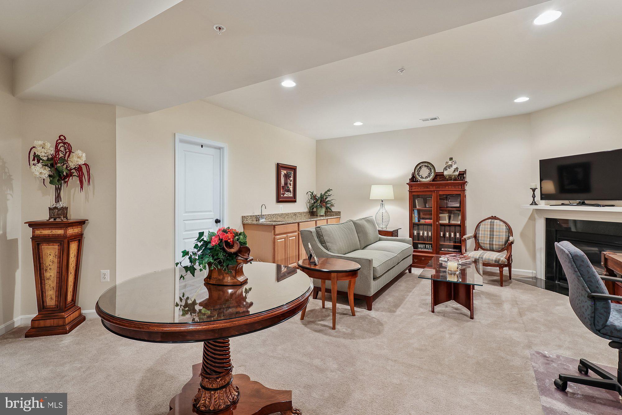 EASTPORT - Residential