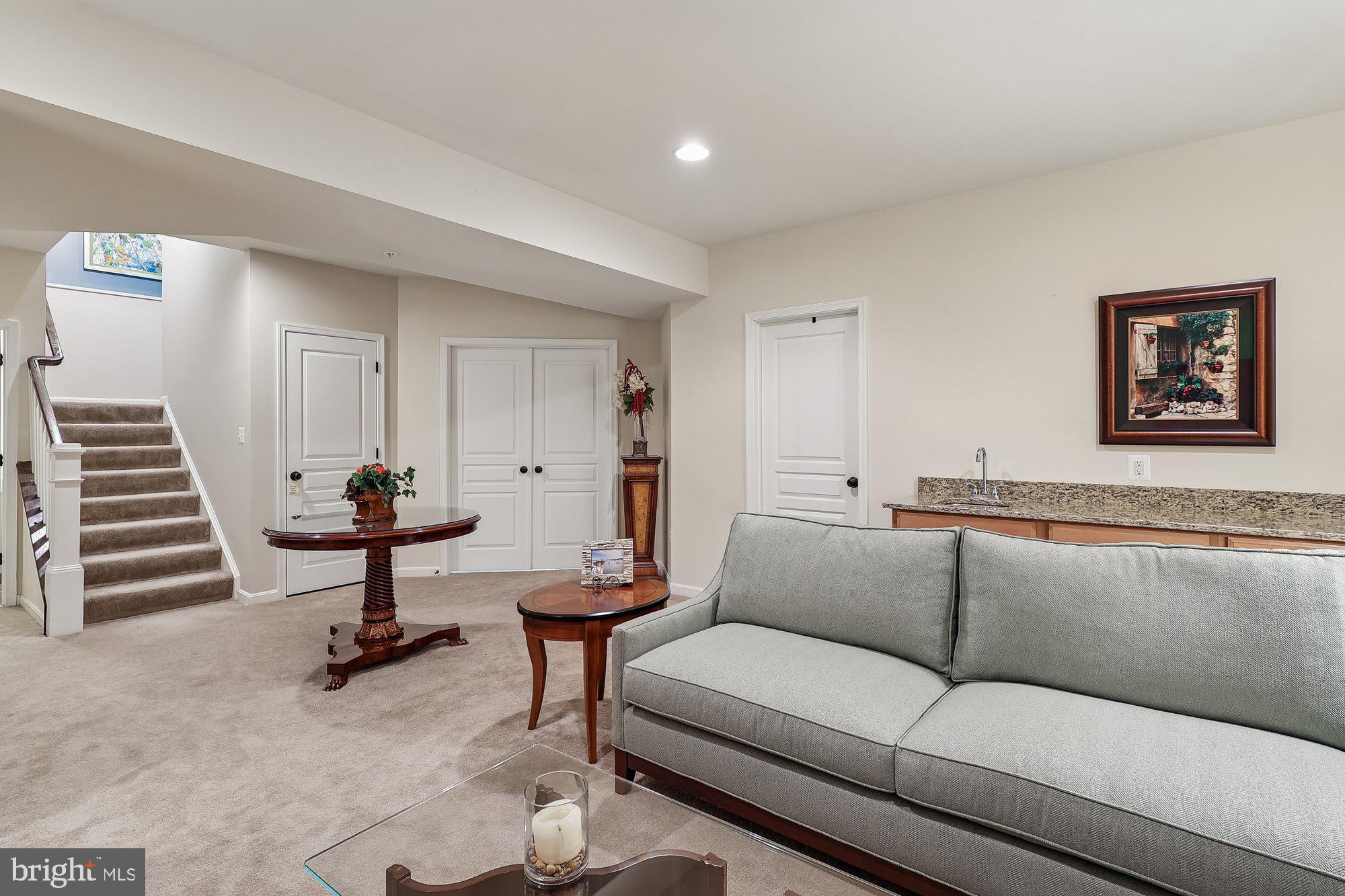 EASTPORT - Residential