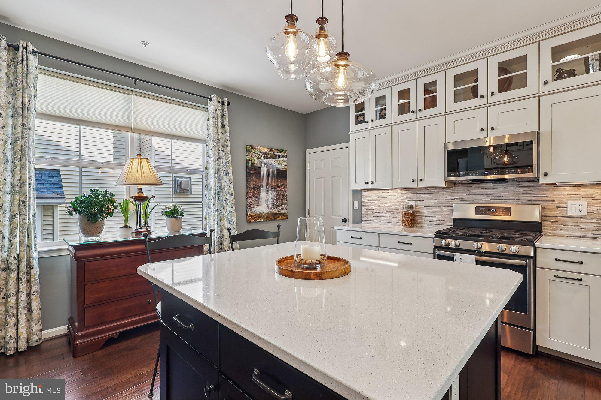 EASTPORT - Residential