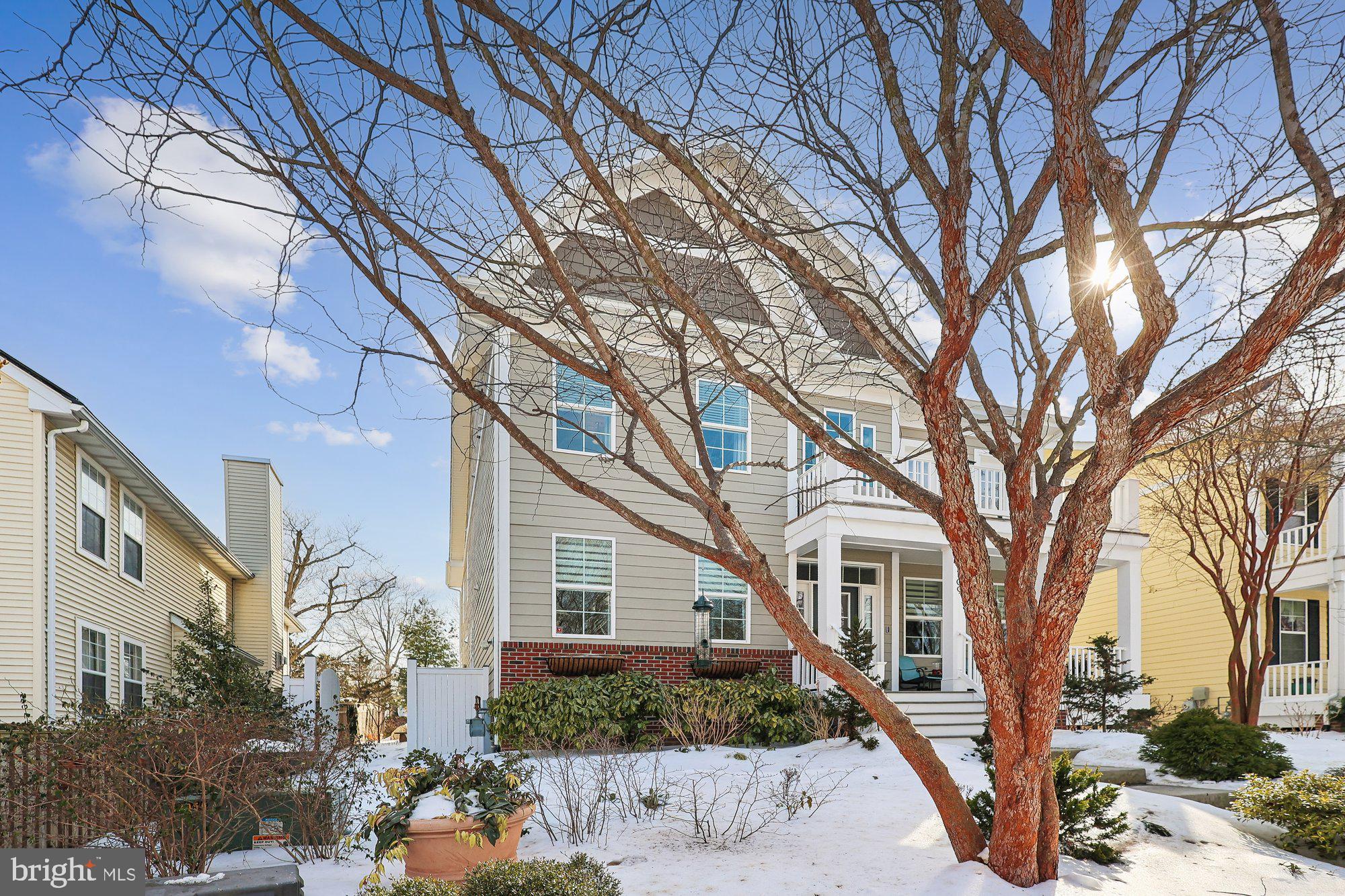 EASTPORT - Residential