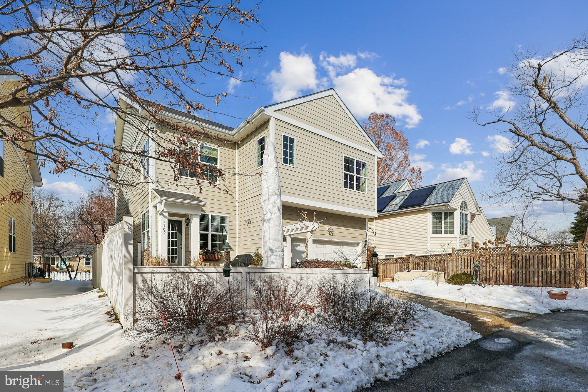 EASTPORT - Residential