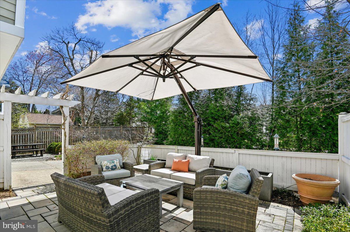 EASTPORT - Residential